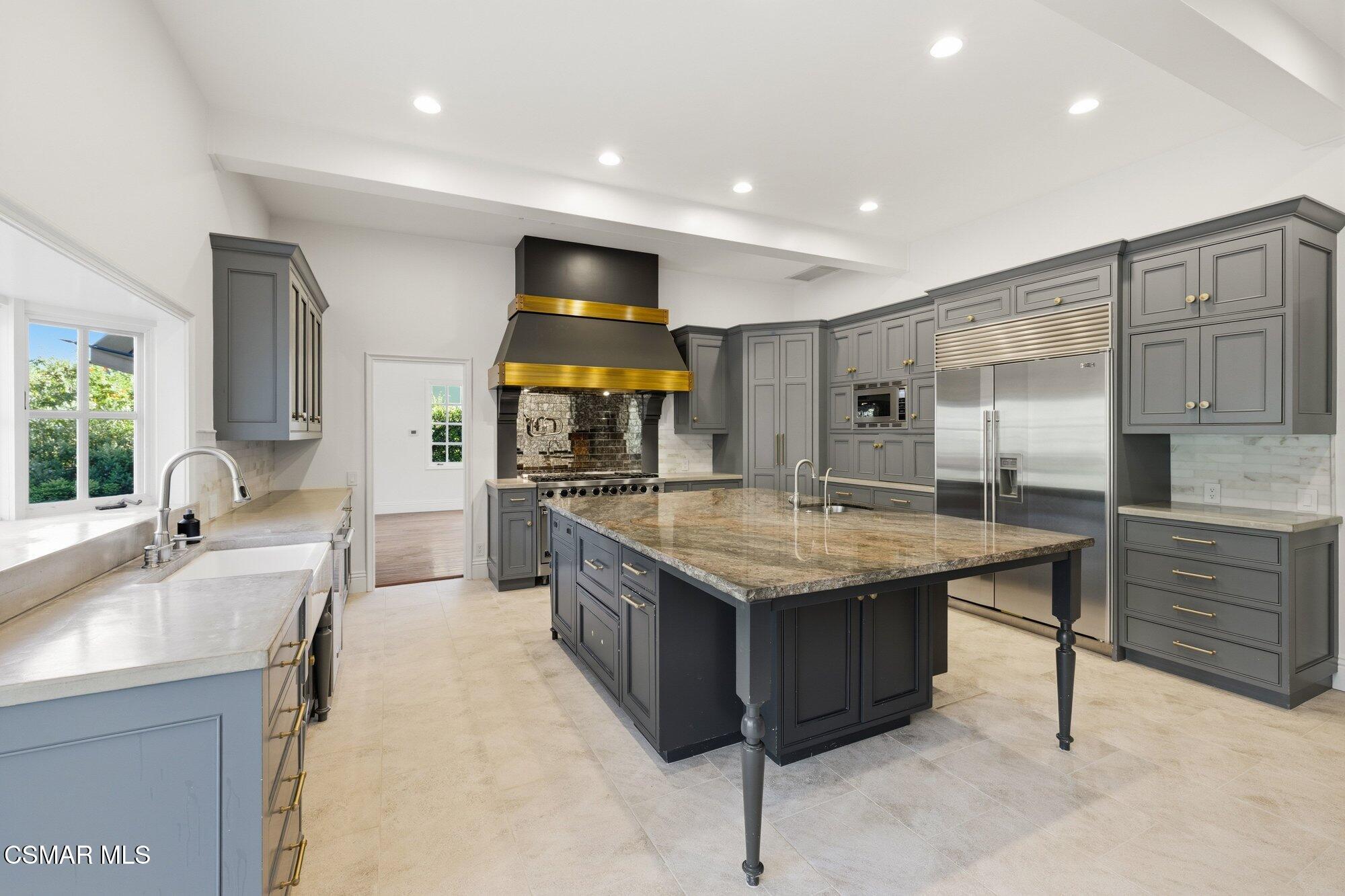 1532 Aldercreek Place