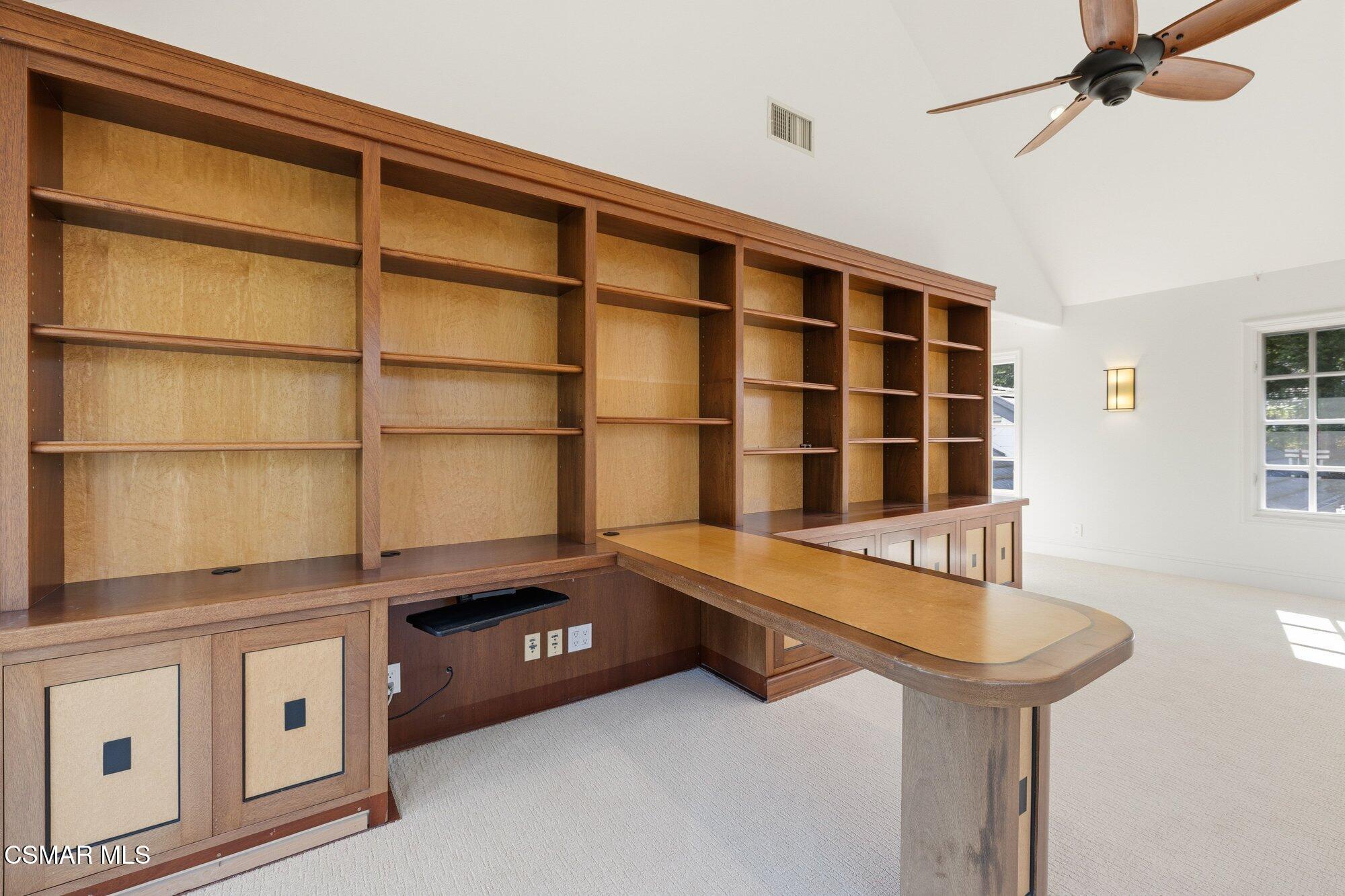 1532 Aldercreek Place
