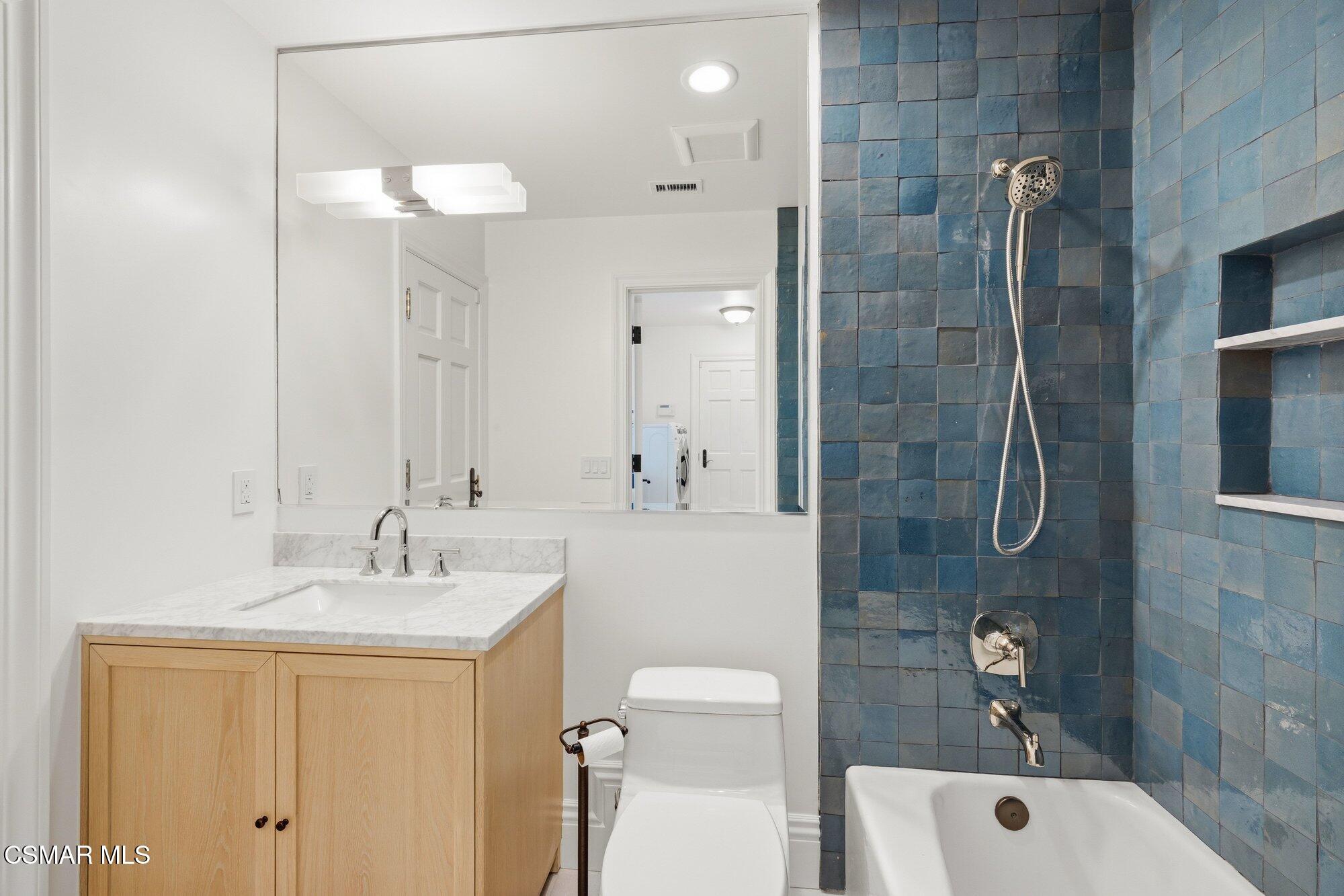 1532 Aldercreek Place