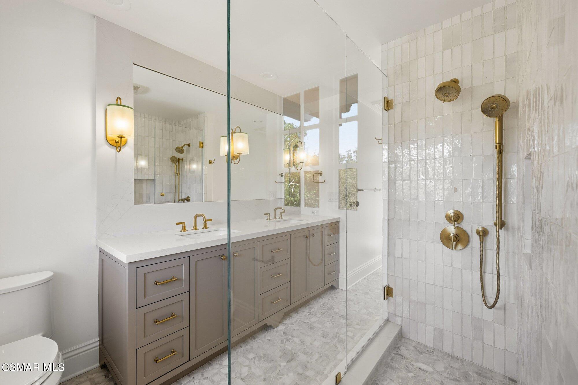 1532 Aldercreek Place
