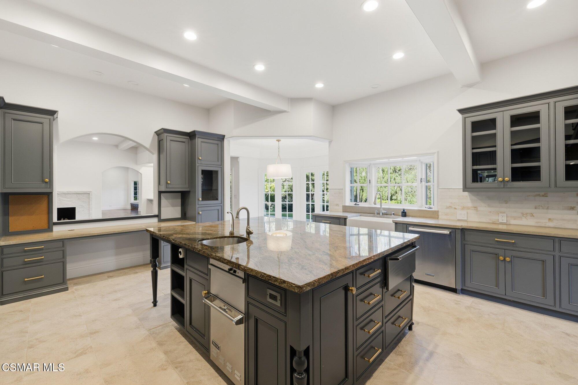 1532 Aldercreek Place