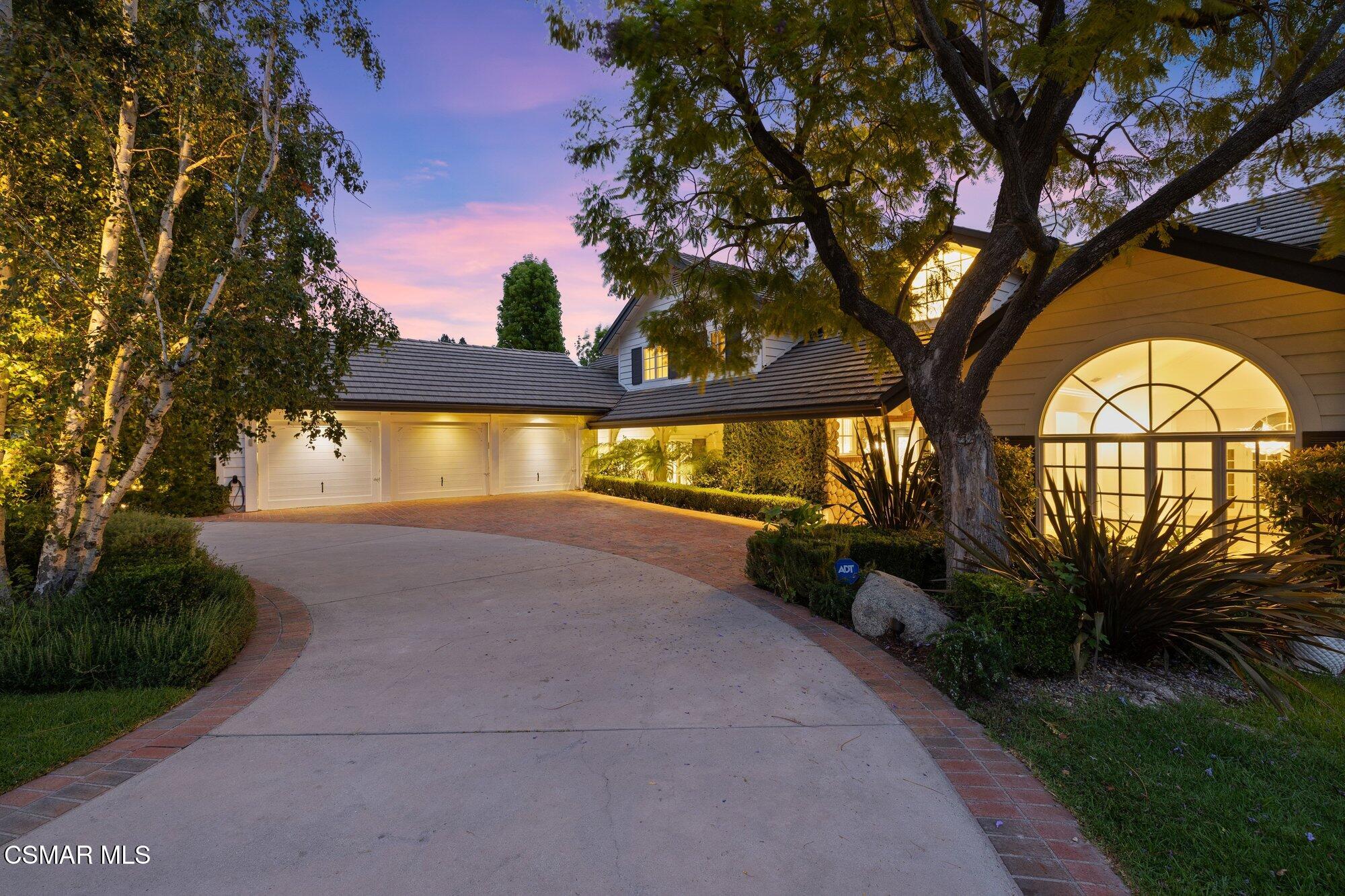 1532 Aldercreek Place
