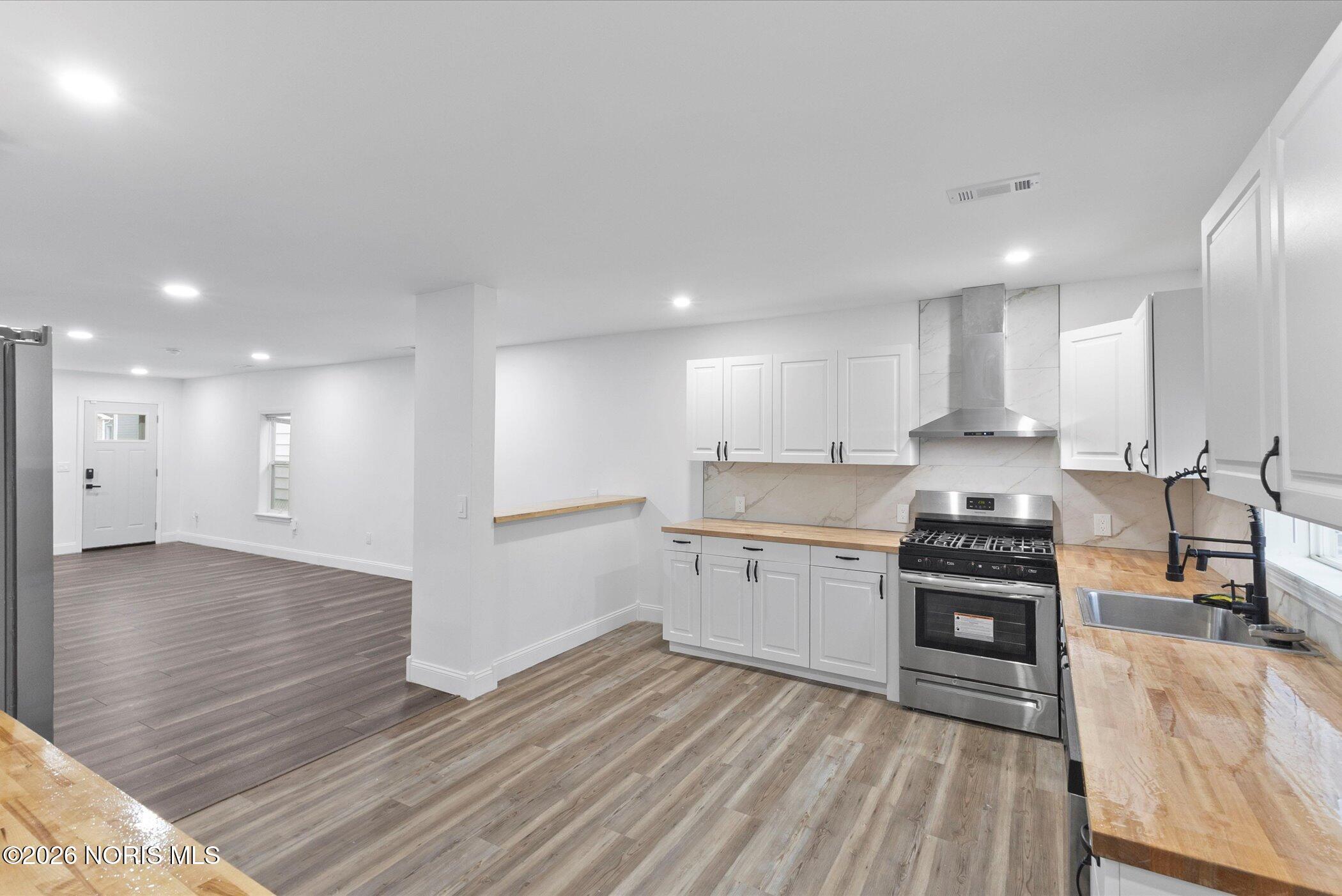 1057 Harding Drive