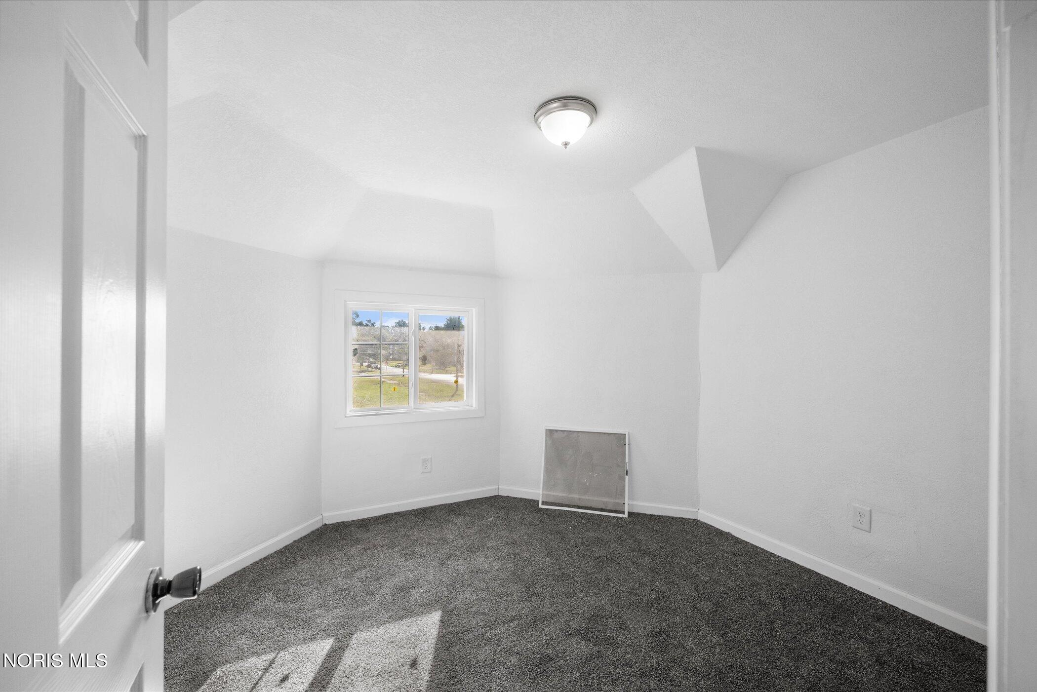 1222 Lincoln Avenue