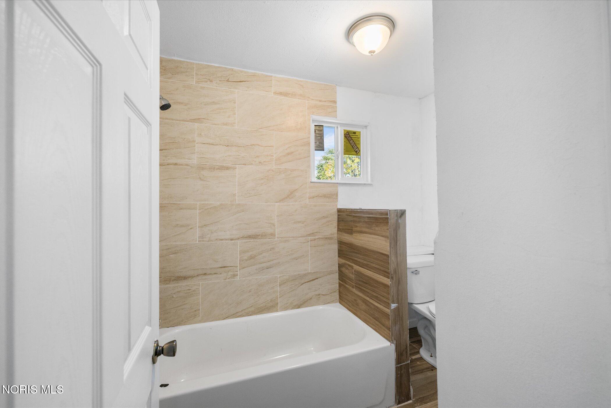 1222 Lincoln Avenue
