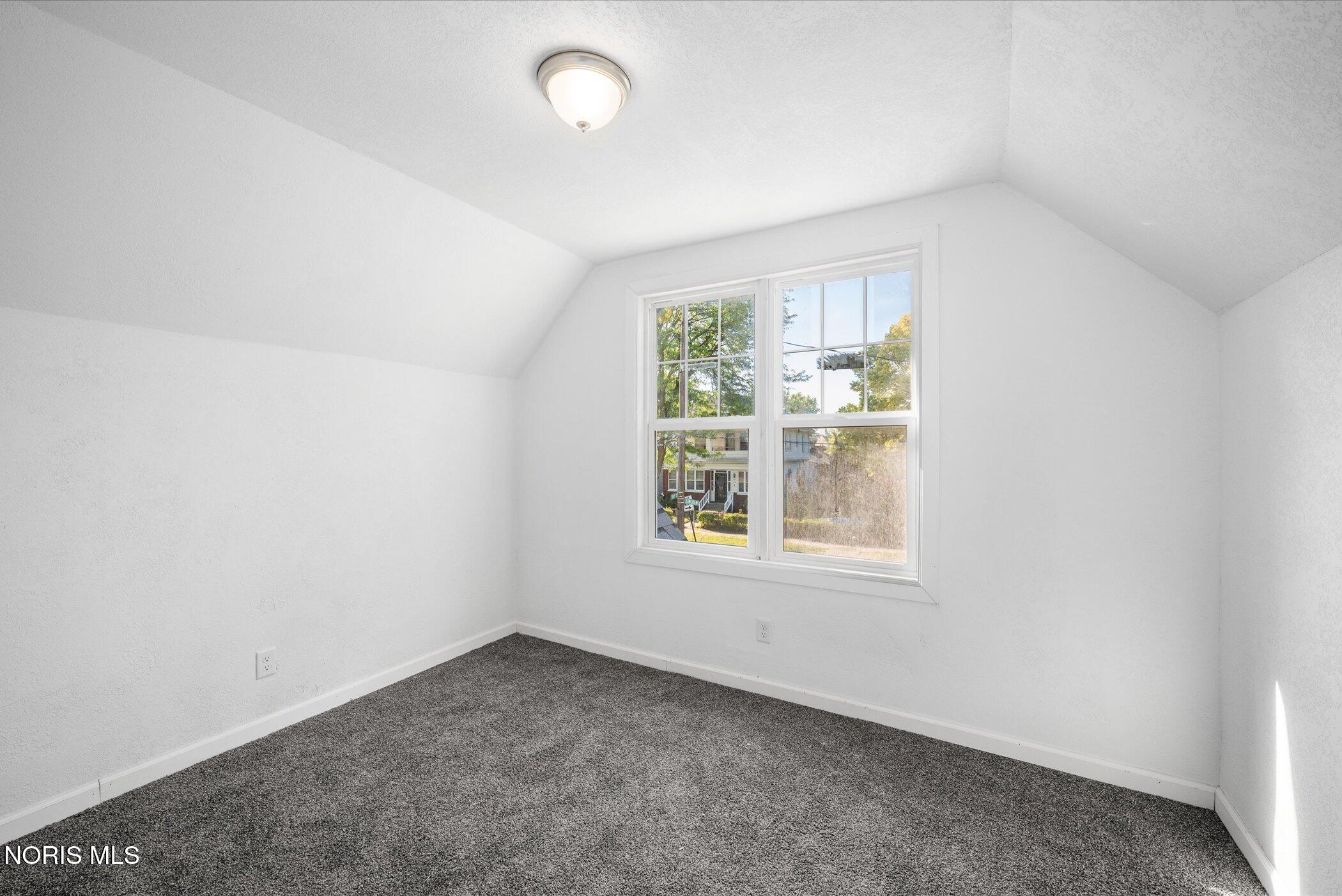 1222 Lincoln Avenue