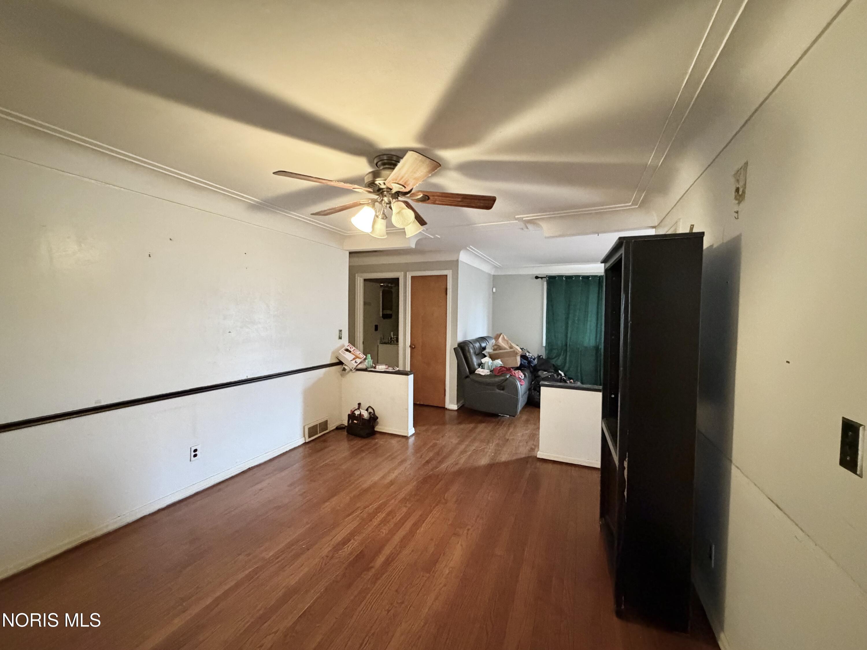 142 Van Buren Avenue