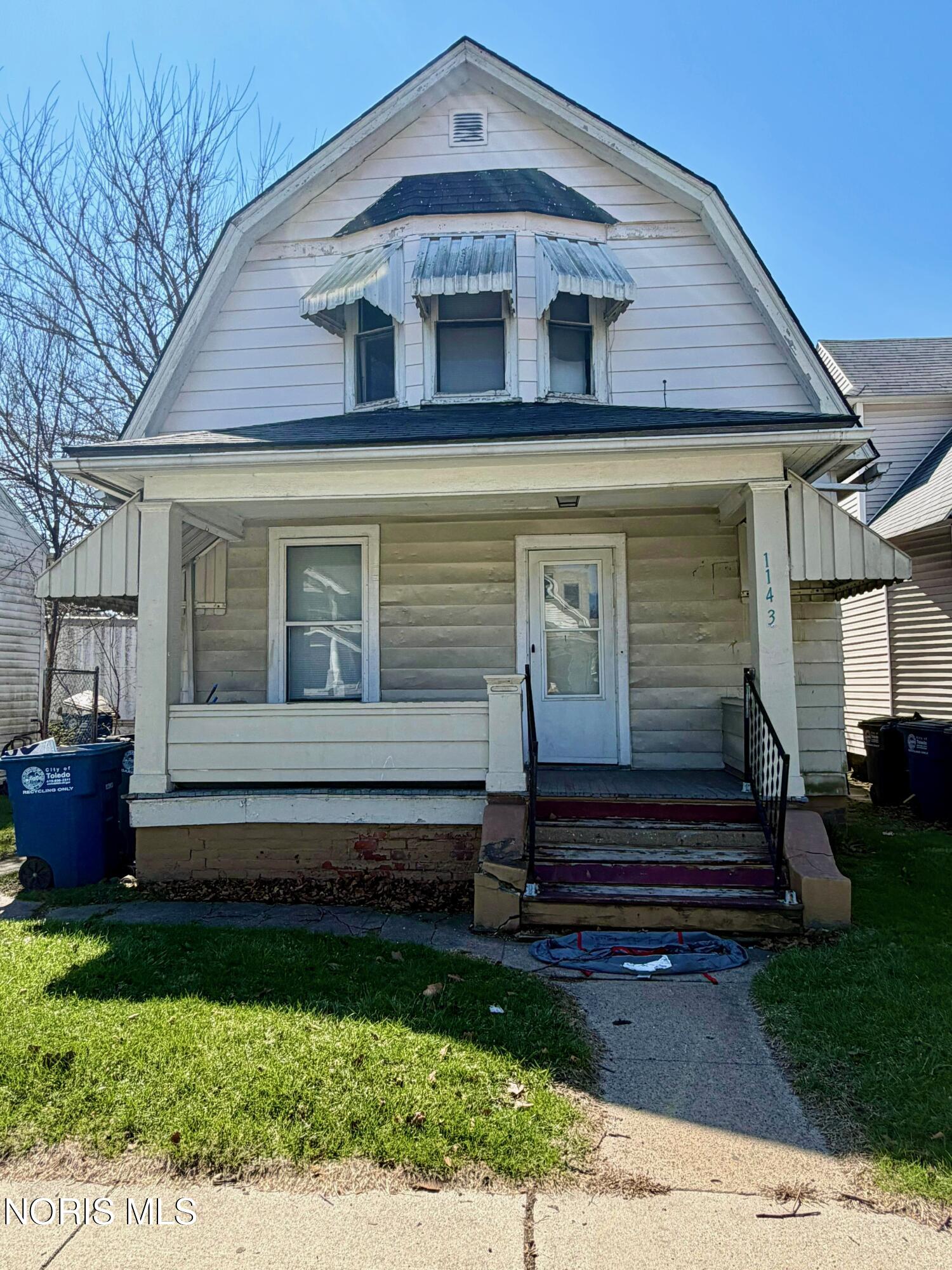 1143 South Avenue