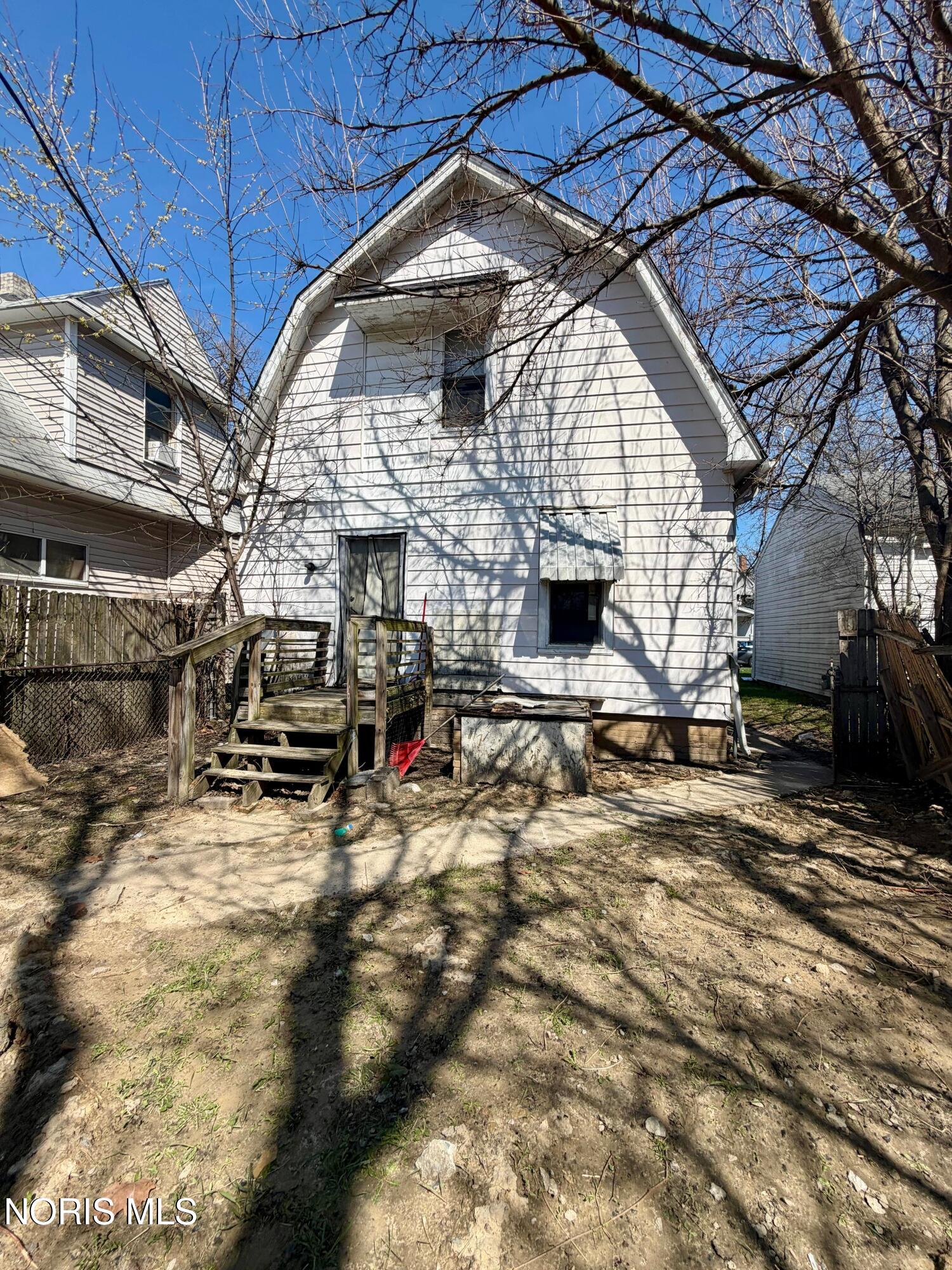 1143 South Avenue