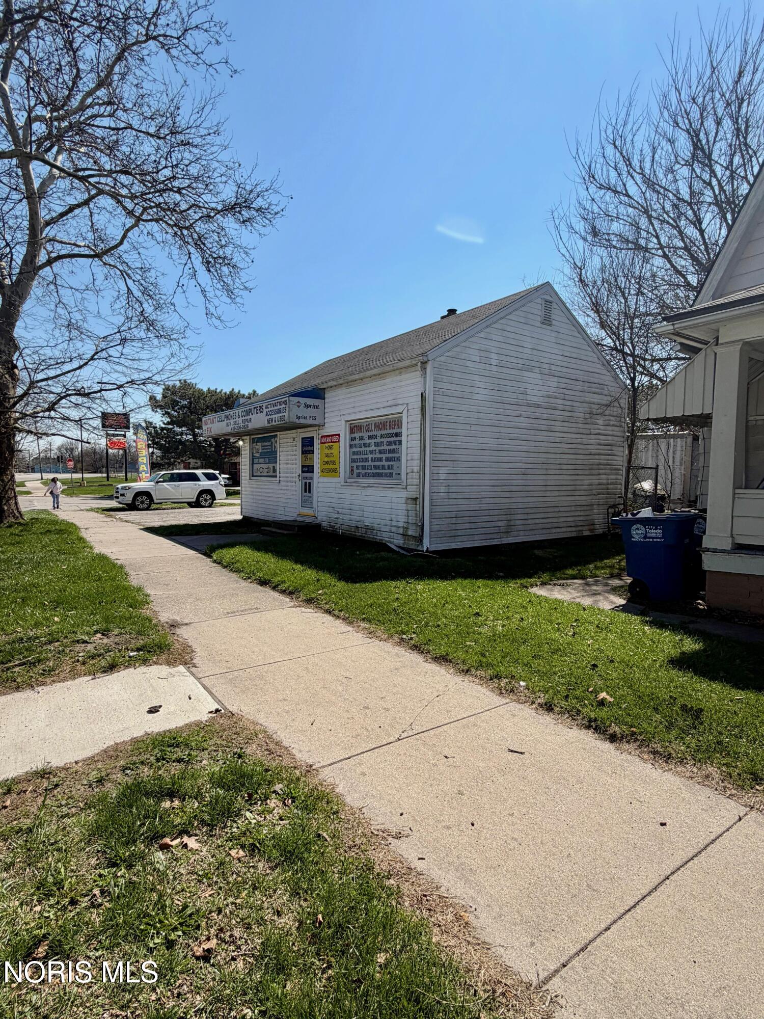 1137 South Avenue