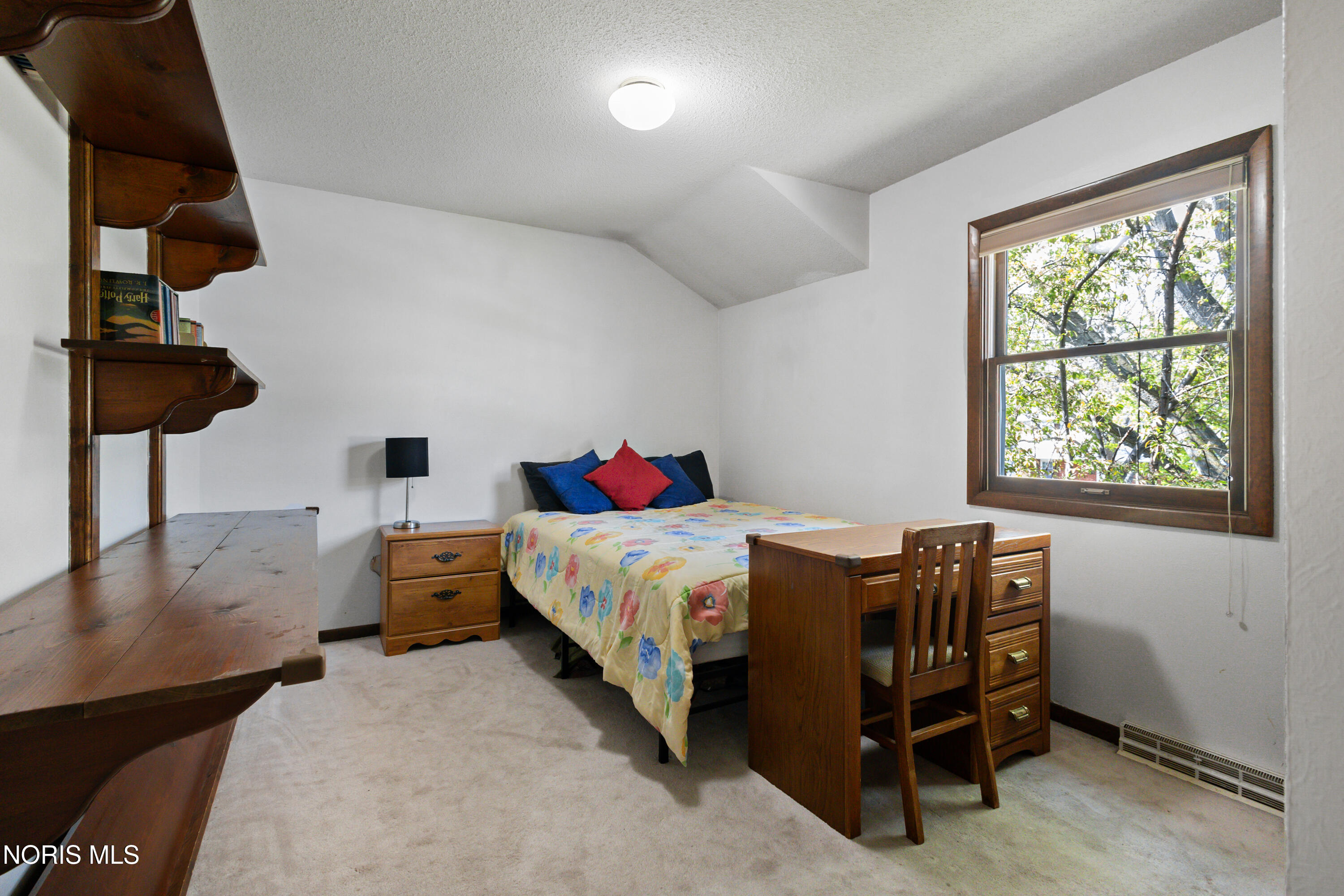 6537 Antoinette Lane
