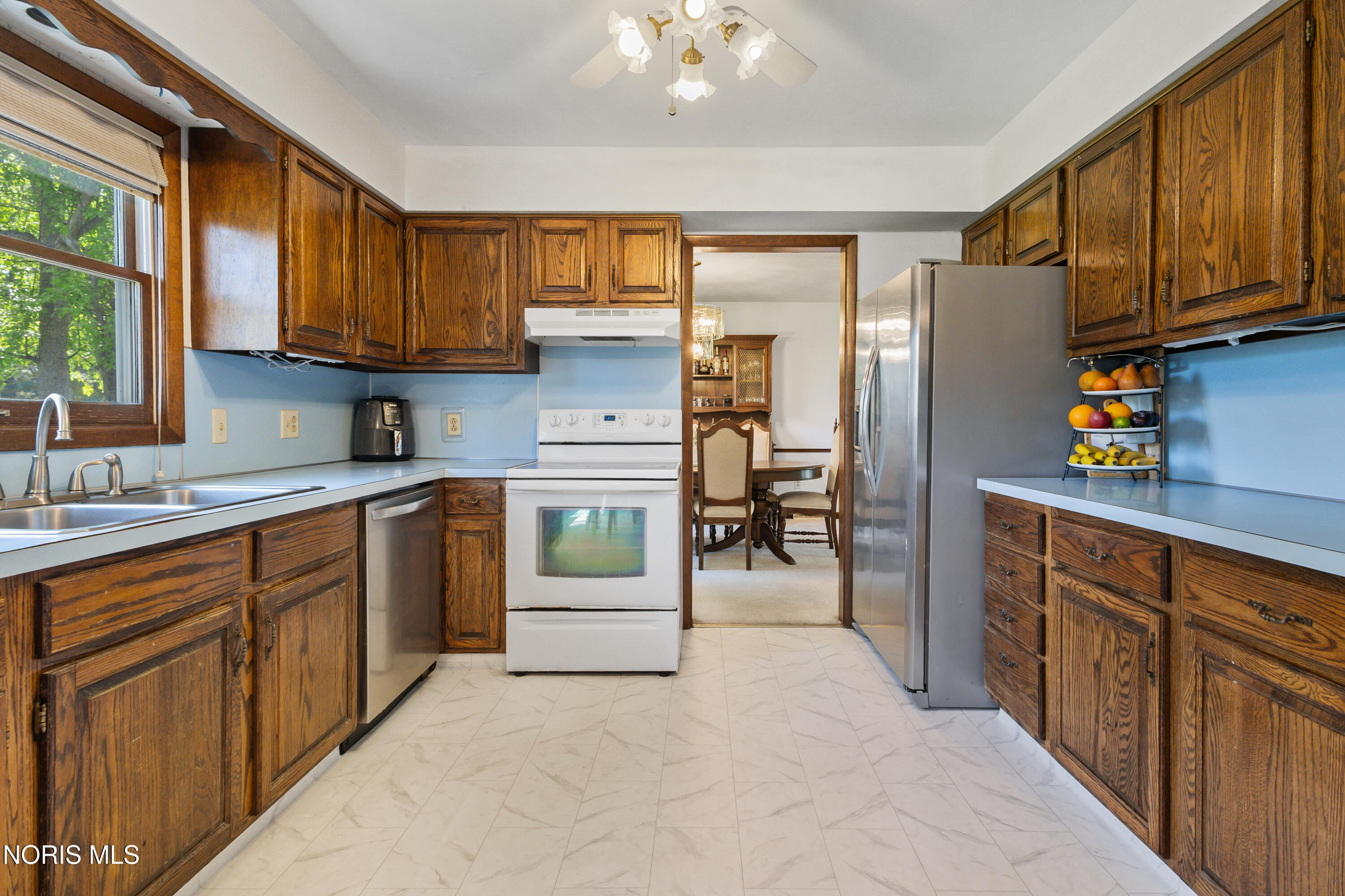 6537 Antoinette Lane