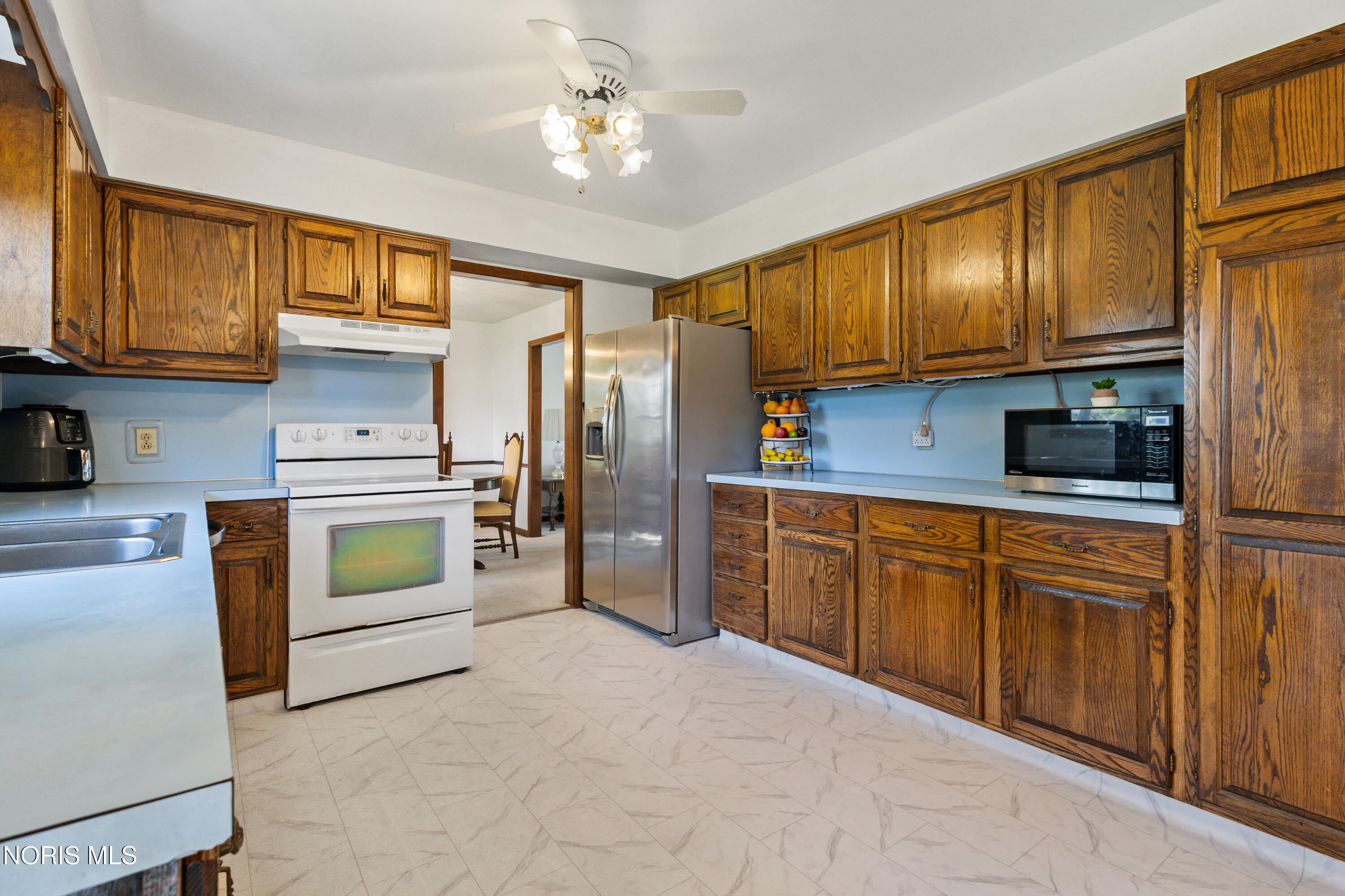 6537 Antoinette Lane