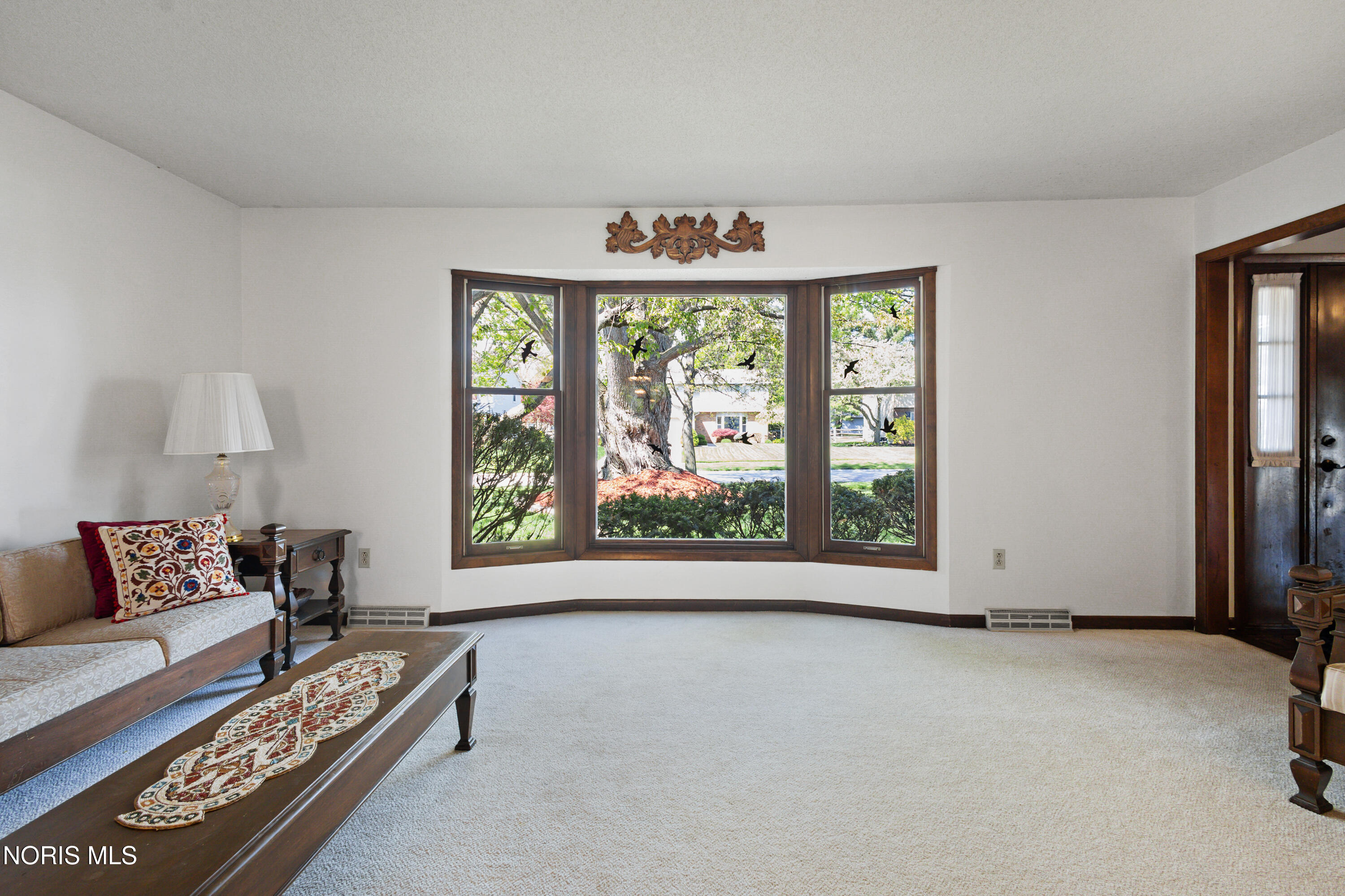 6537 Antoinette Lane