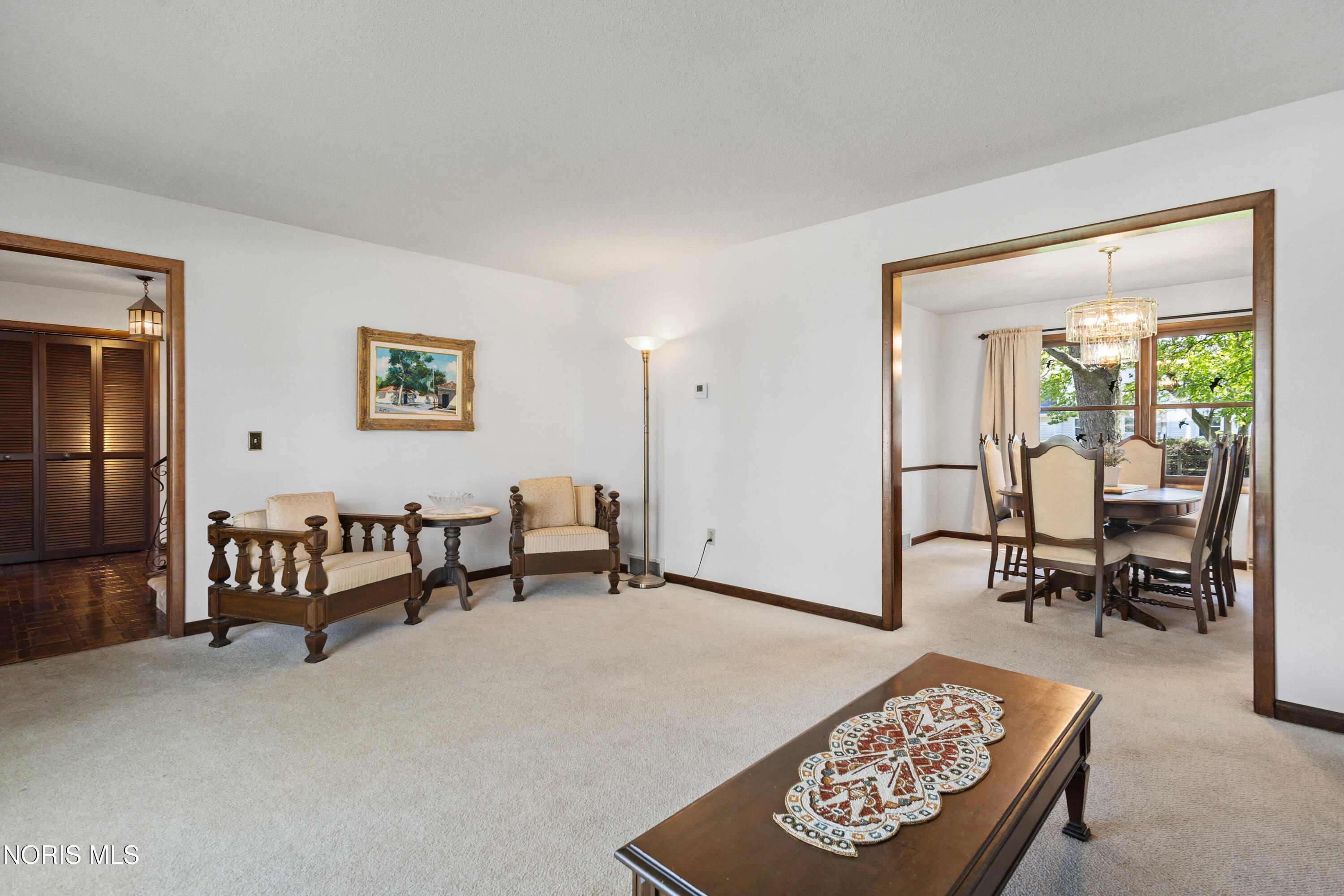6537 Antoinette Lane