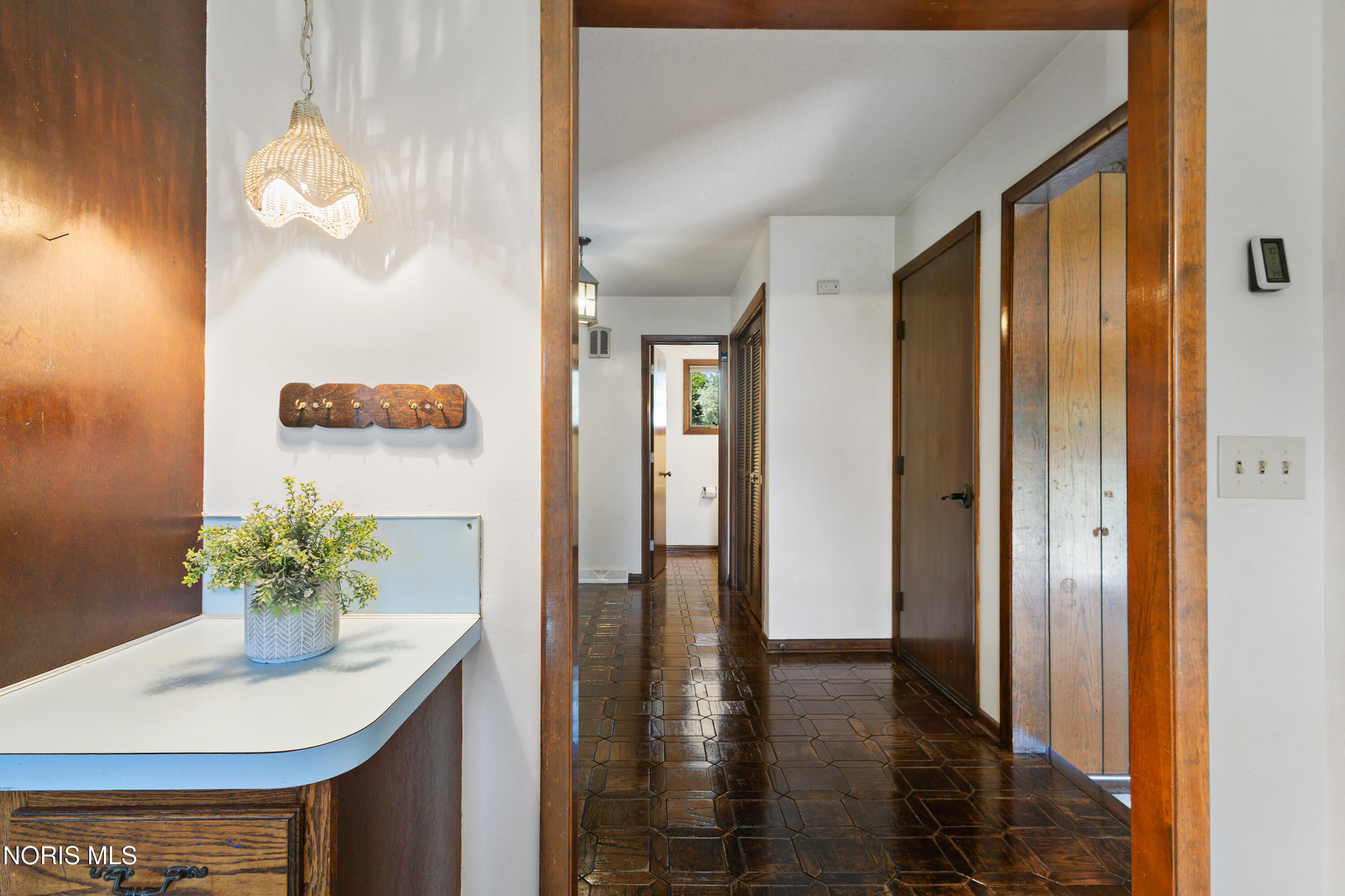 6537 Antoinette Lane