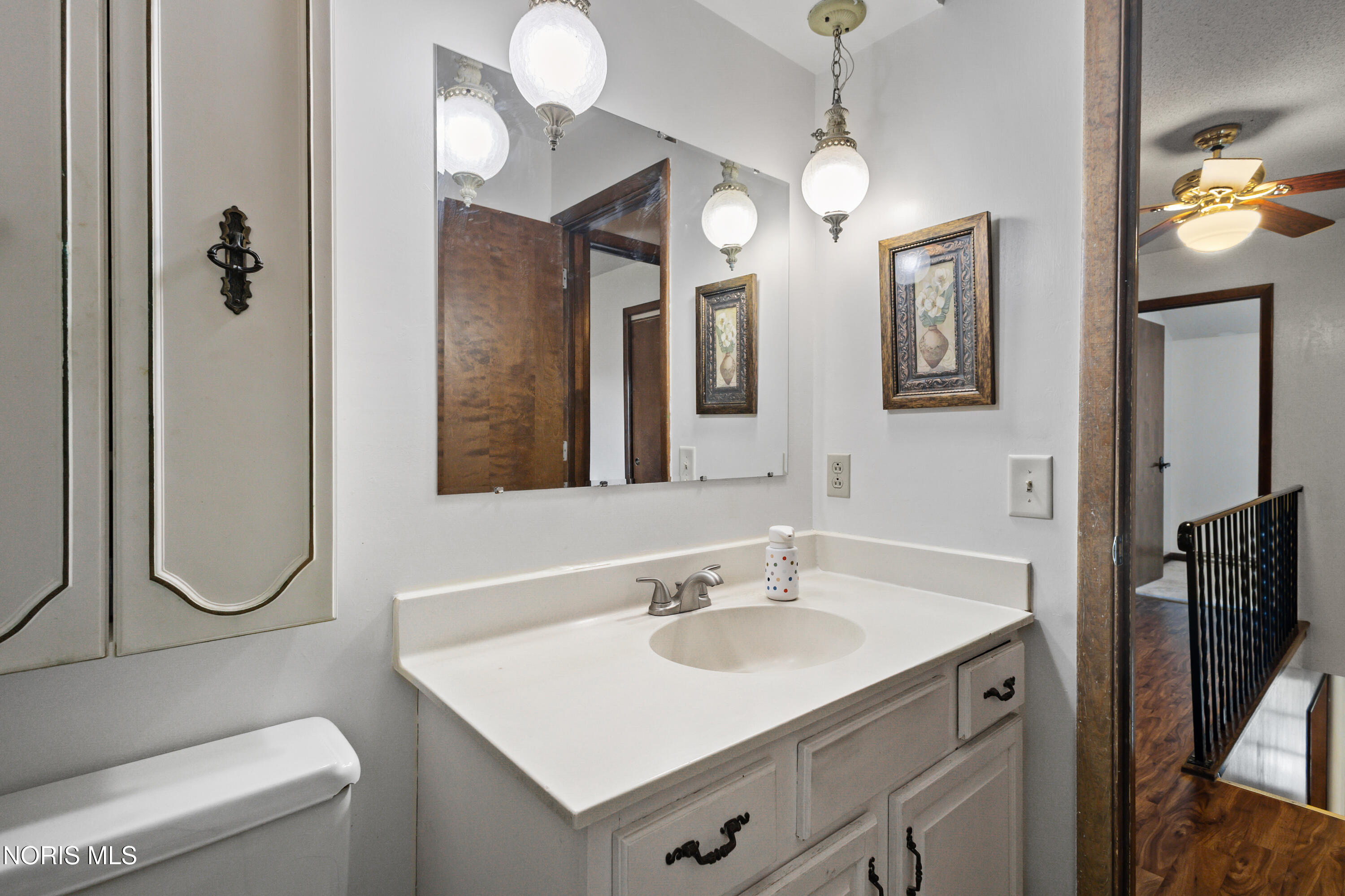 6537 Antoinette Lane