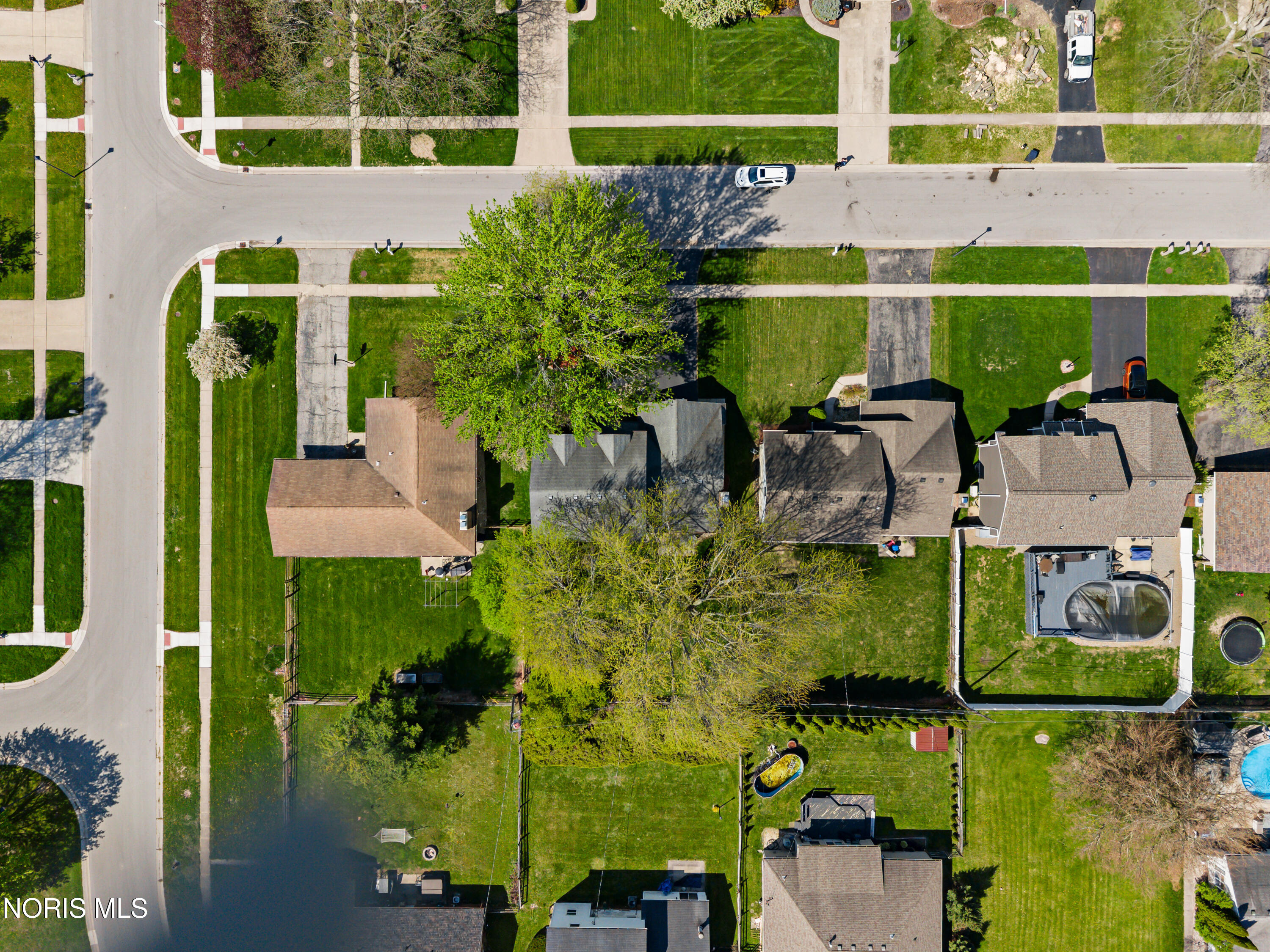 6537 Antoinette Lane