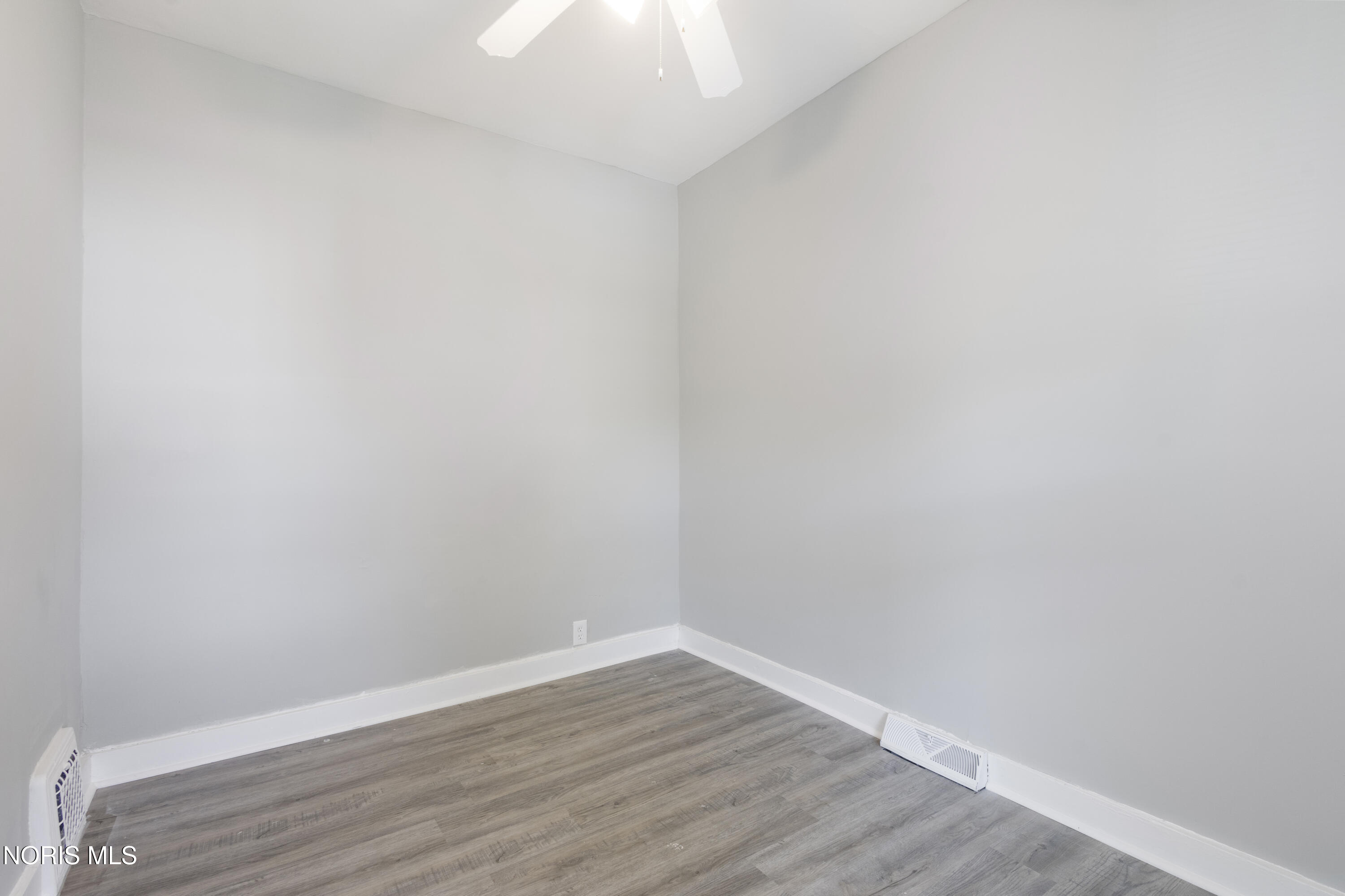 255 E Pearl Street