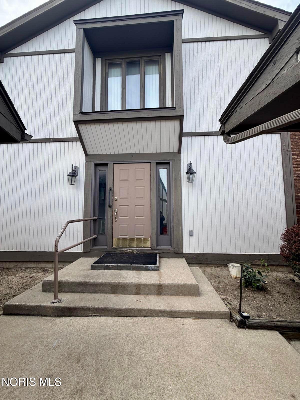5713 Tibaron Lane, Apt 104