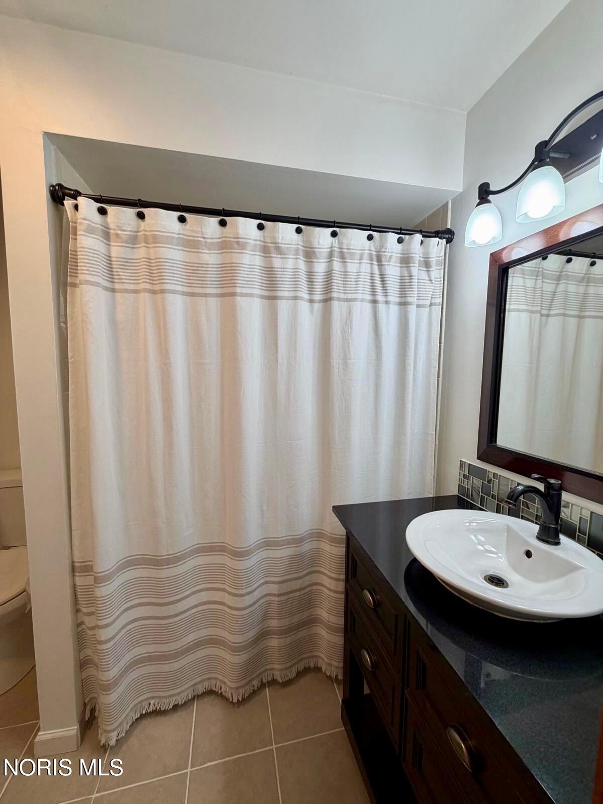 5713 Tibaron Lane, Apt 104