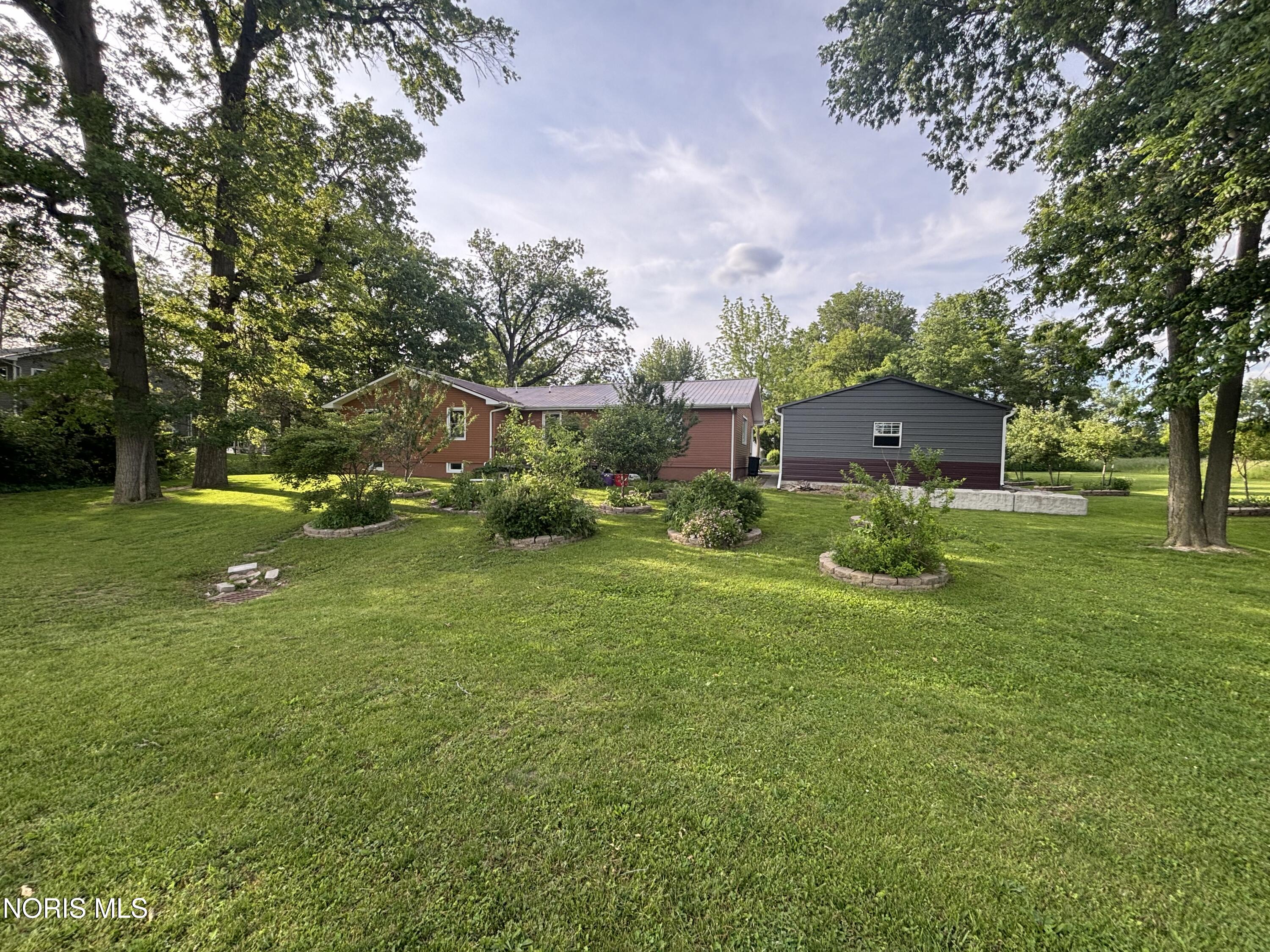 109 Mead Street