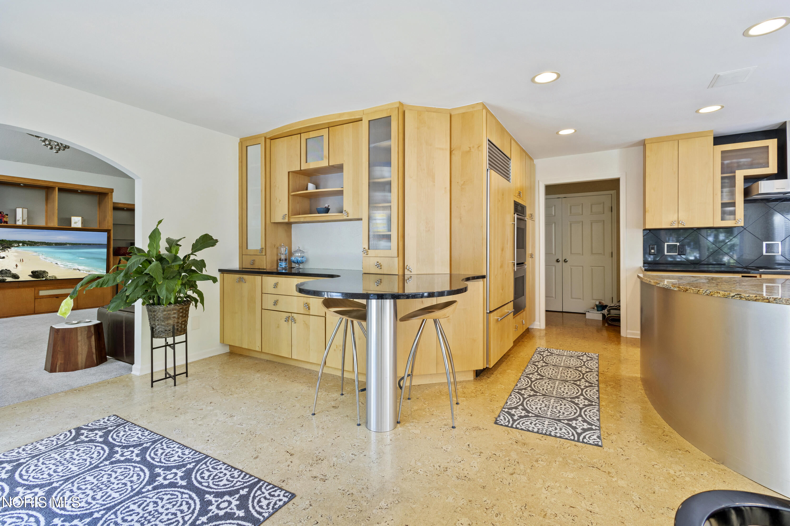 7559 Peachtree Lane