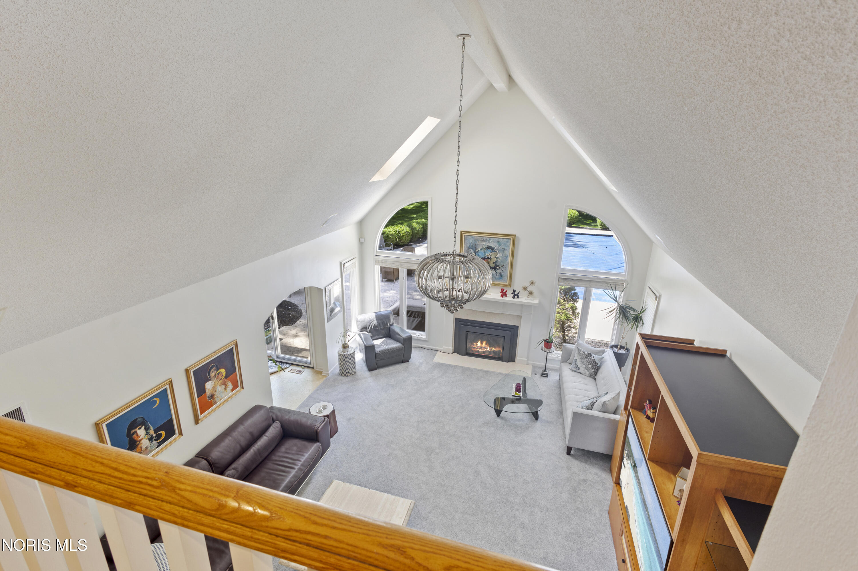 7559 Peachtree Lane