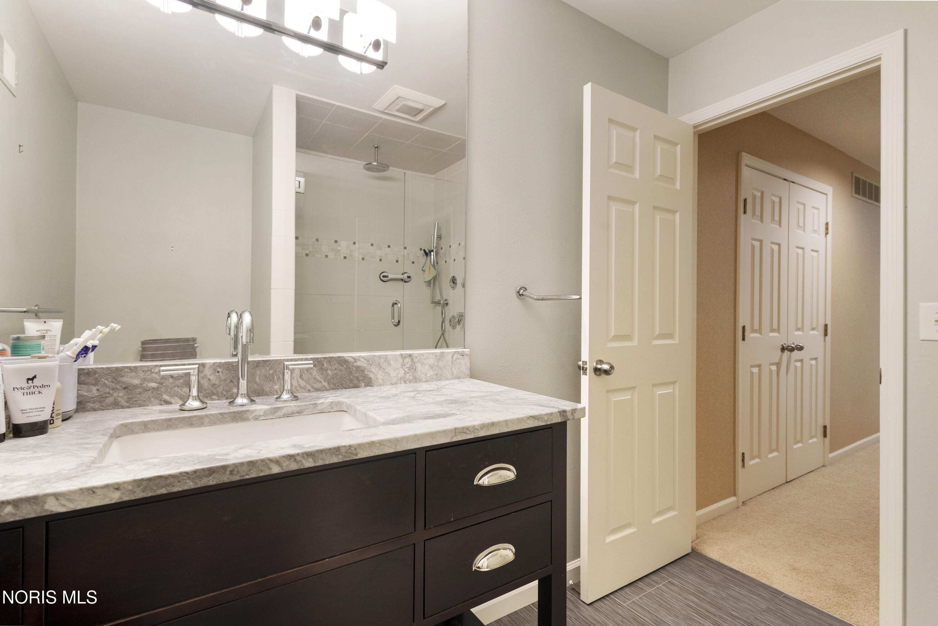 7559 Peachtree Lane