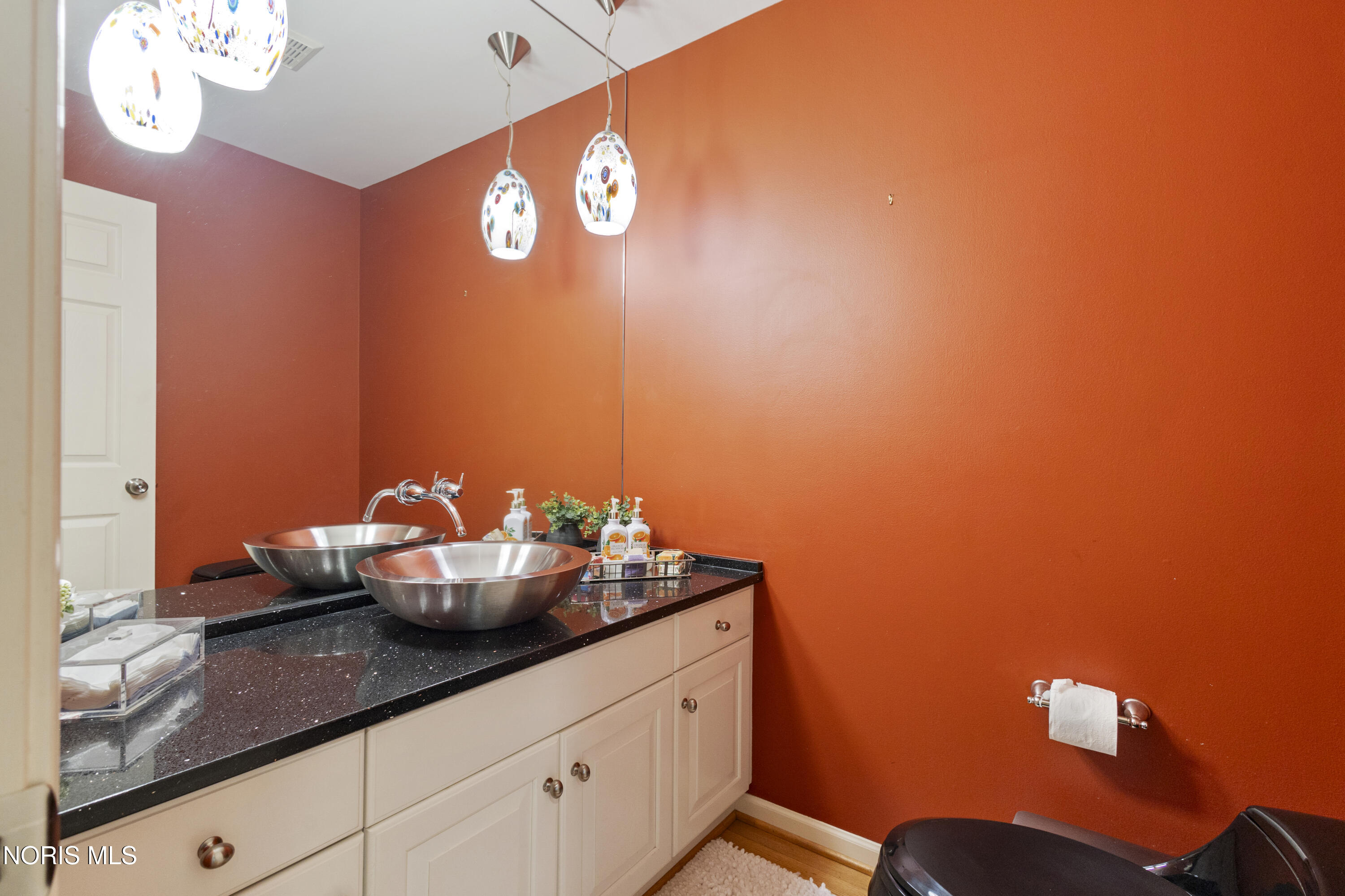 7559 Peachtree Lane