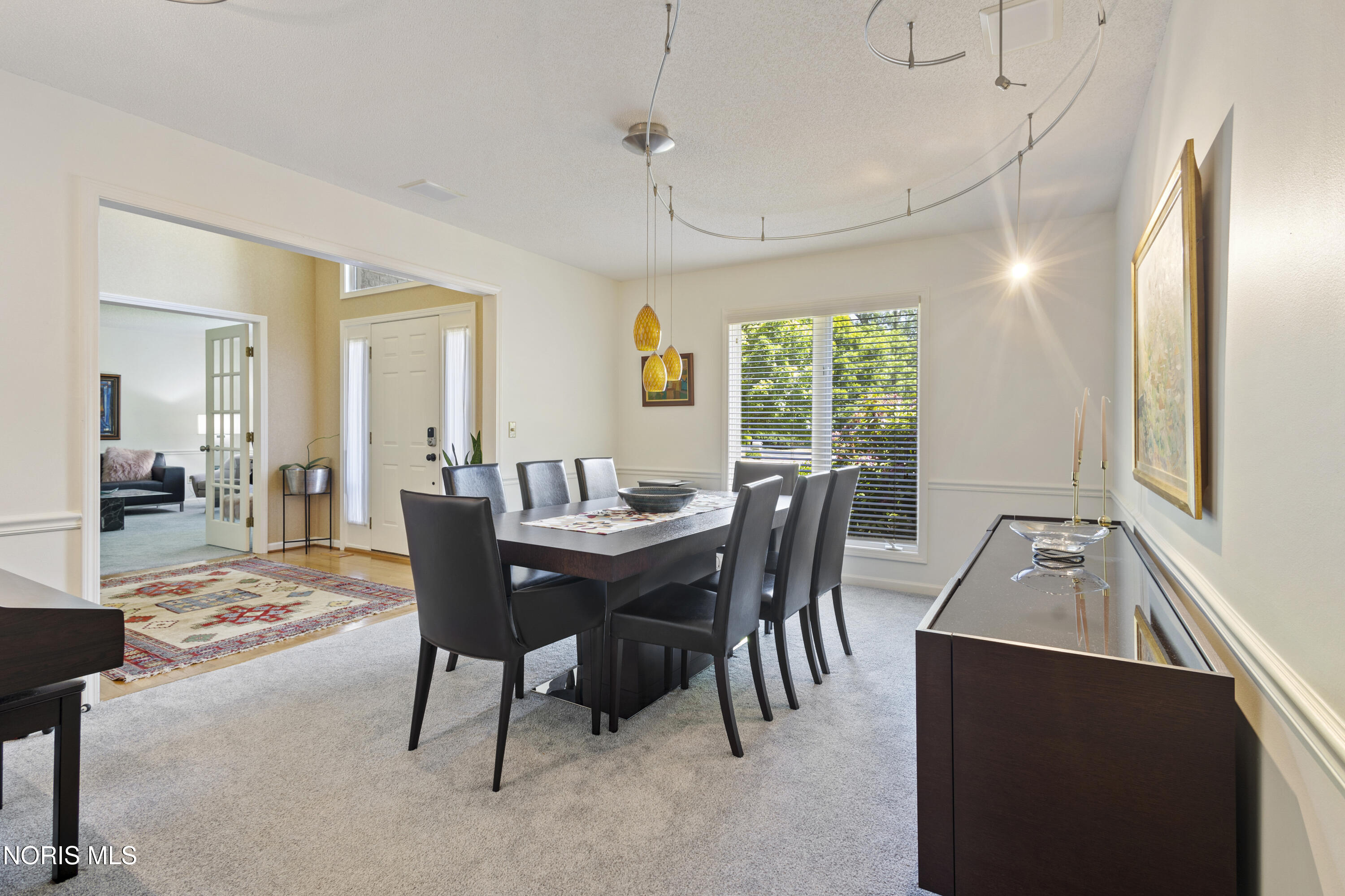 7559 Peachtree Lane