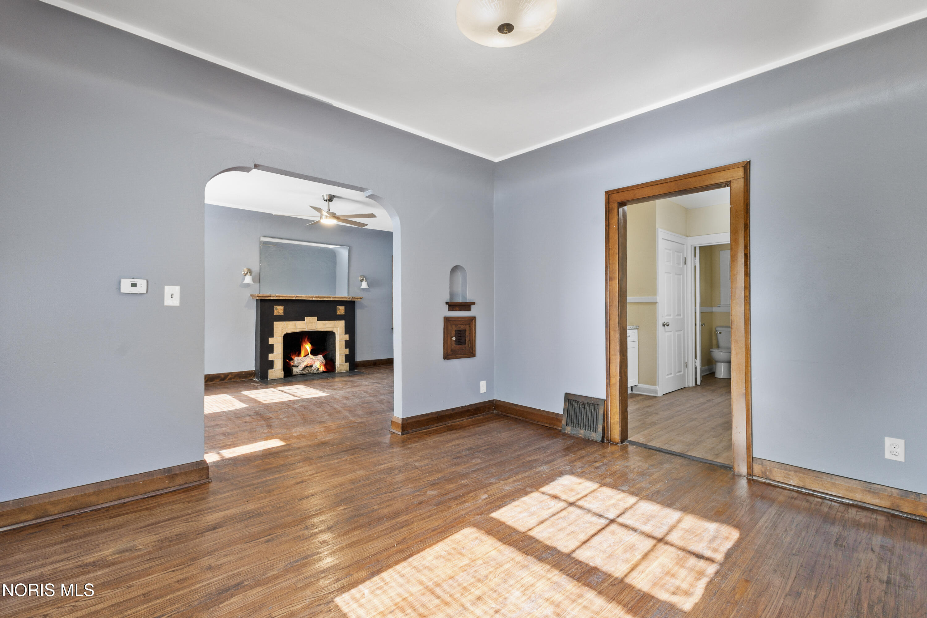 2817 Algonquin Parkway
