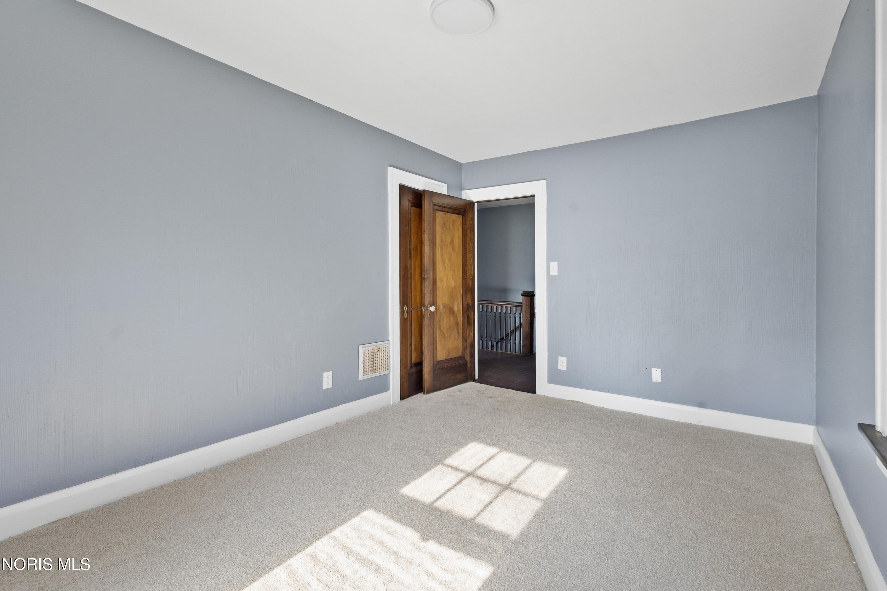 2817 Algonquin Parkway