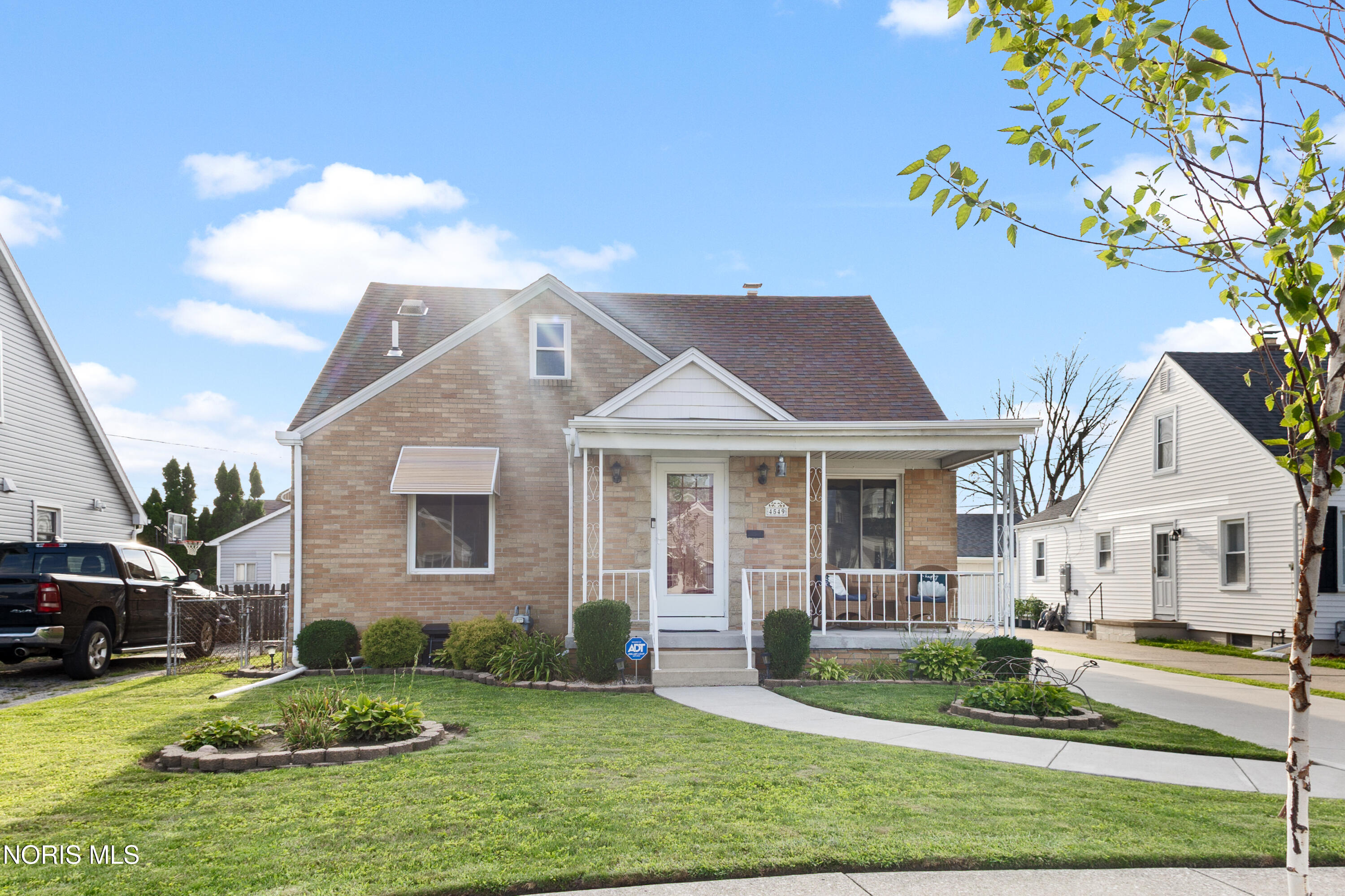 4549 289th Street
