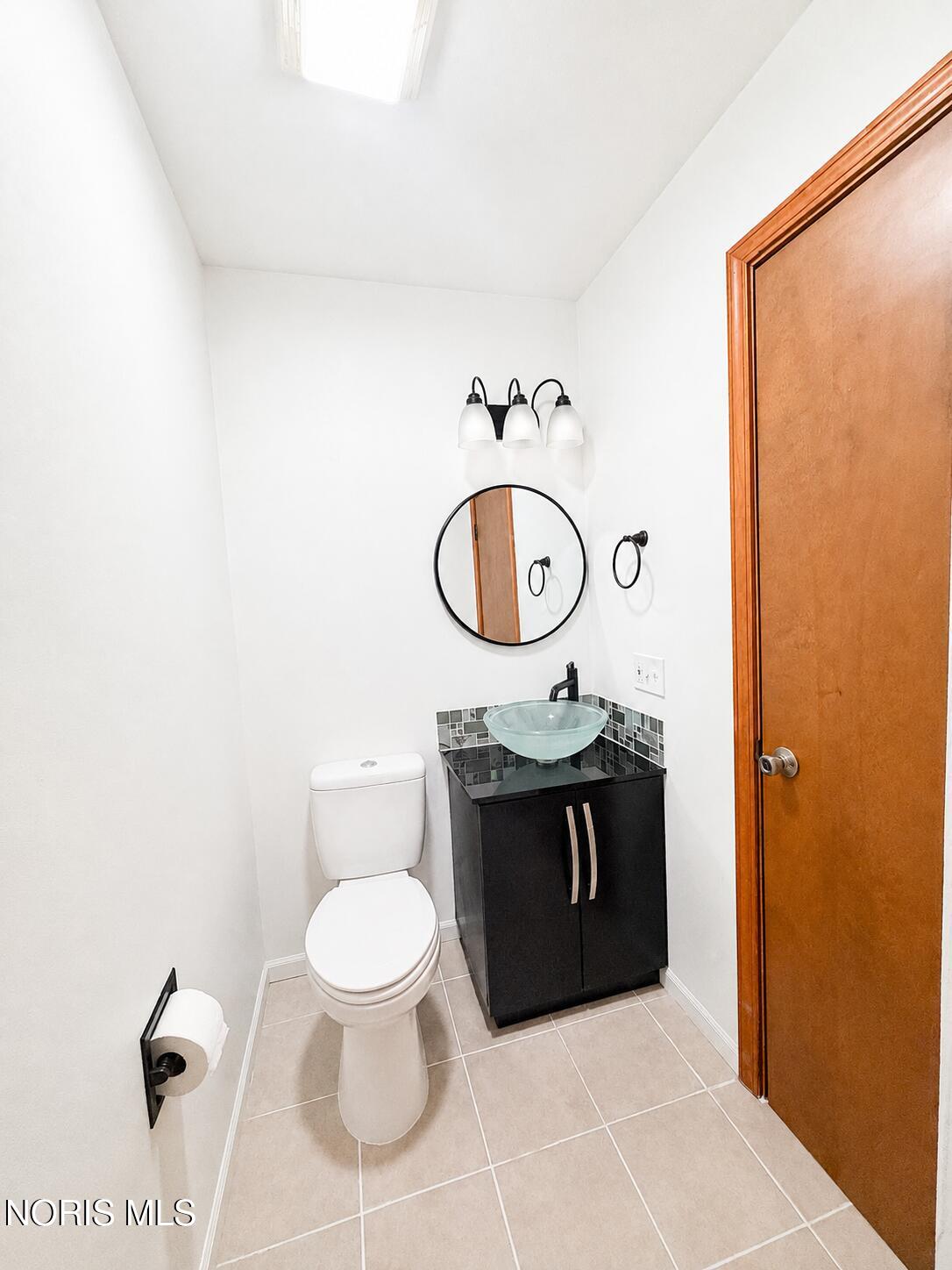 5713 Tibaron Lane, Apt 104