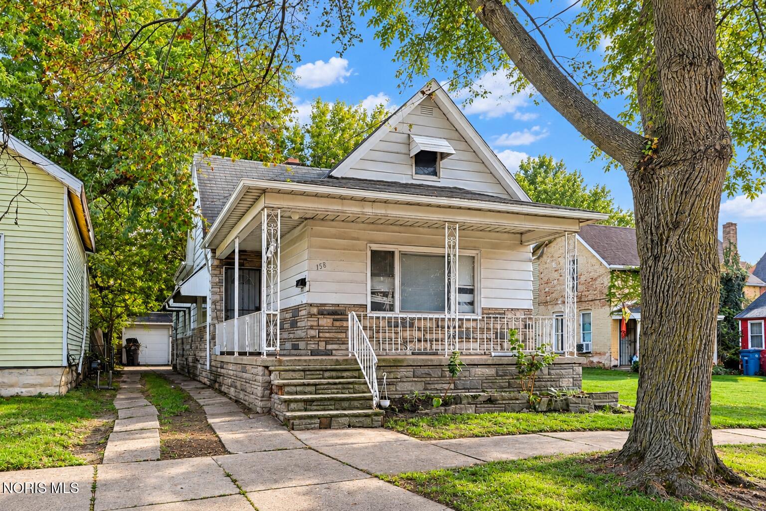 158 Everett Street