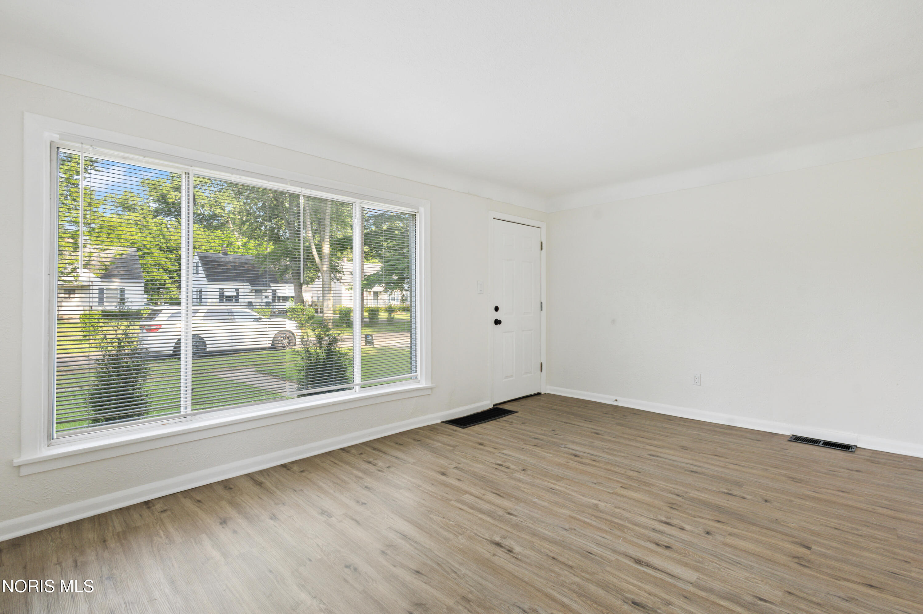 512 Clifton Boulevard