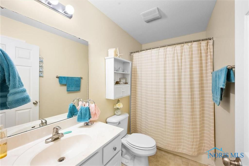 1618 London Ridge Court