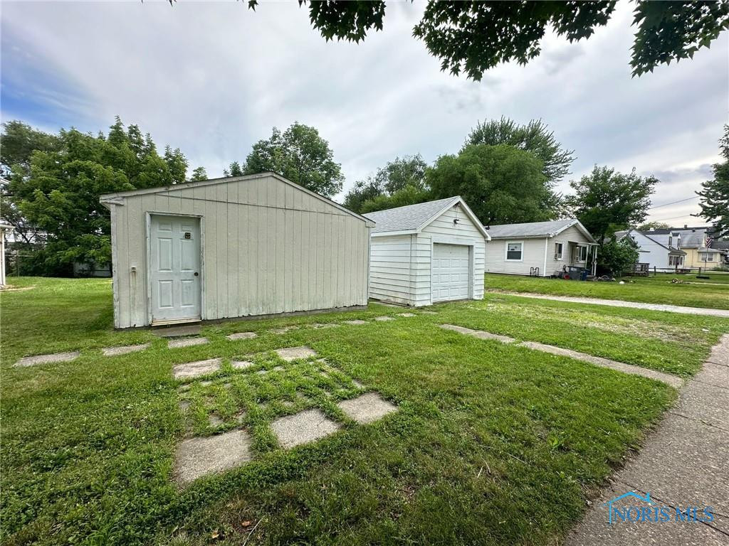 752 Dover Place