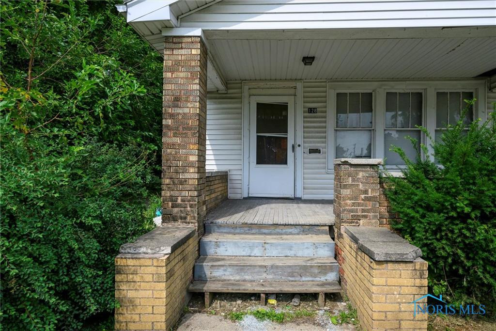 128 Marion Street