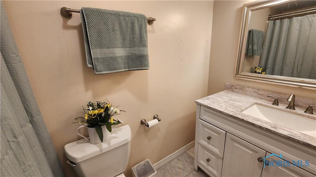 5610 Forest Bend Court