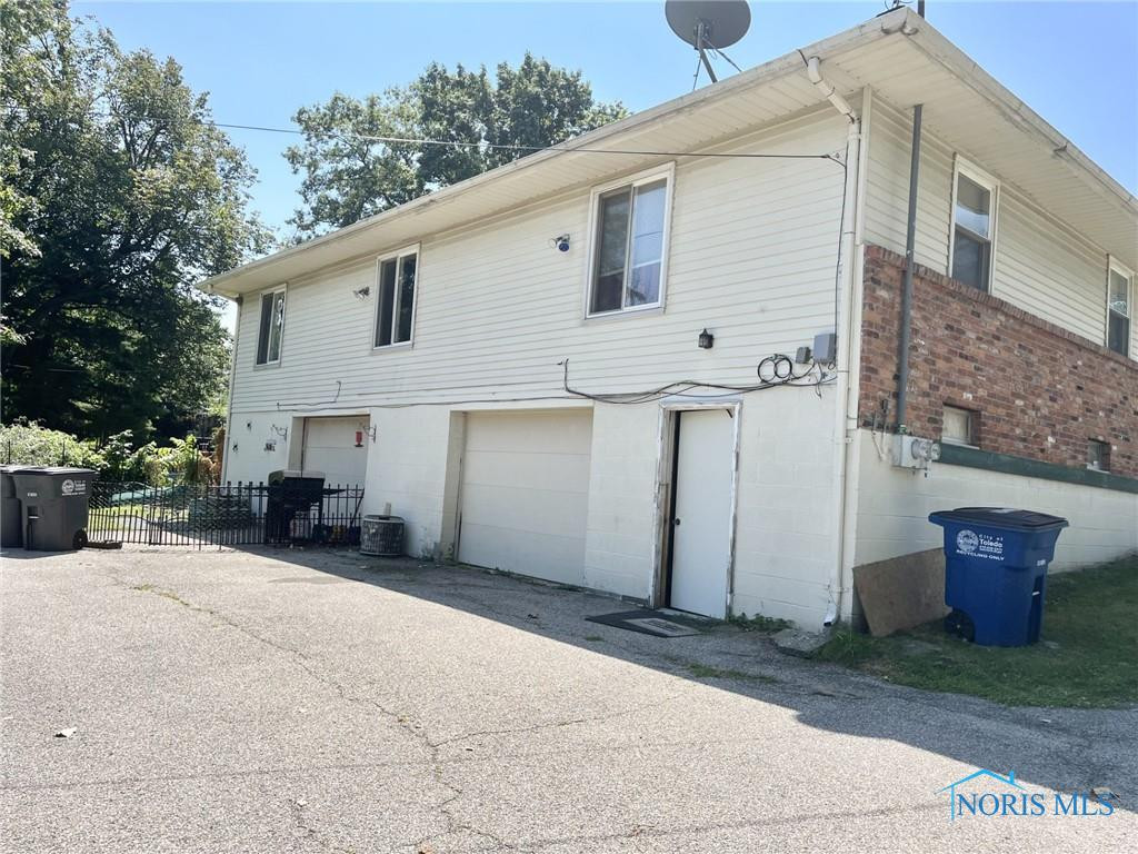 6032 Morningside Drive