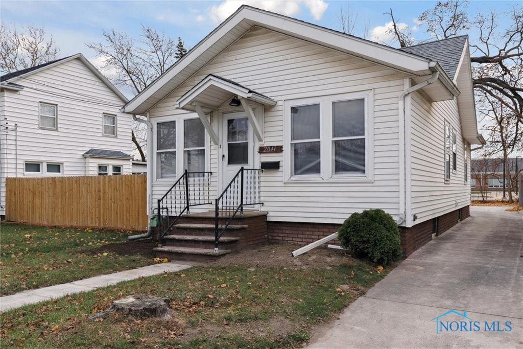 2041 Fairfax Road