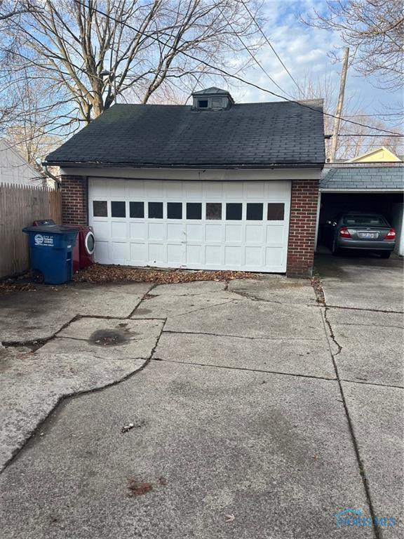 4127 Burnham Avenue