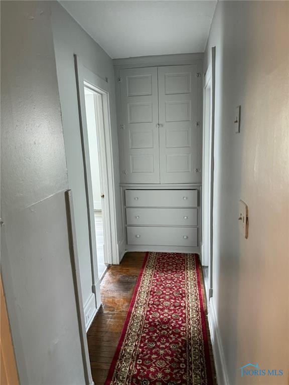 4127 Burnham Avenue