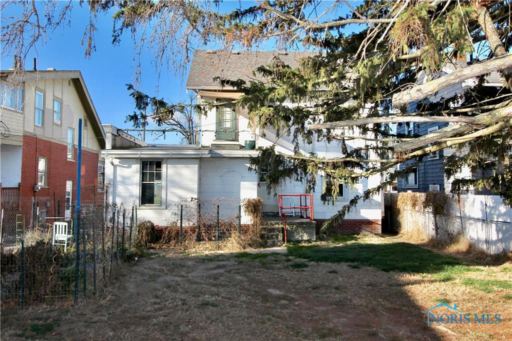 1143 Radcliffe Drive