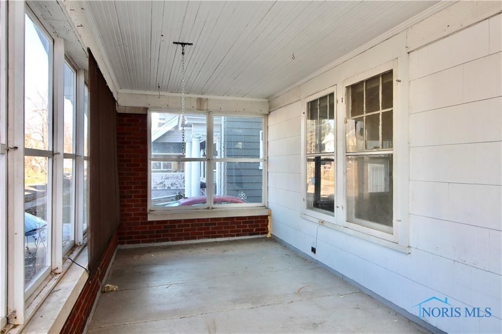 1143 Radcliffe Drive
