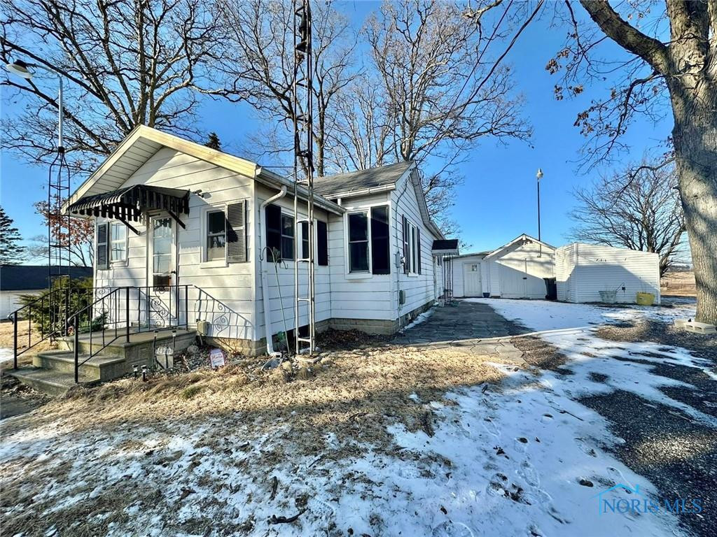 14212 County Road M