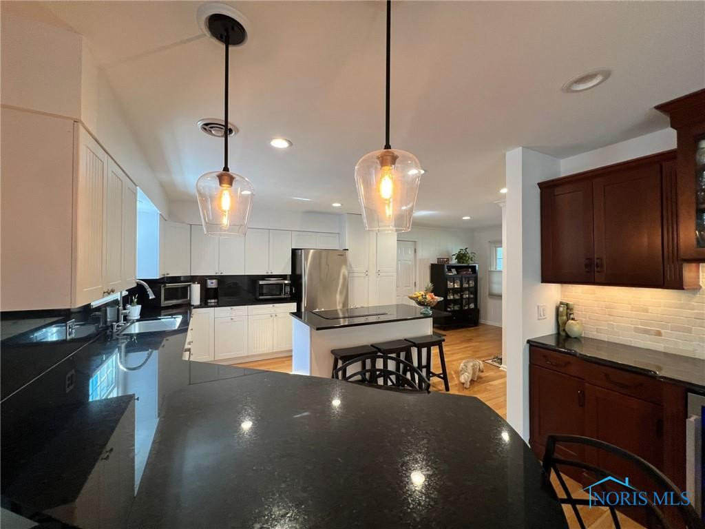 2386 Evergreen