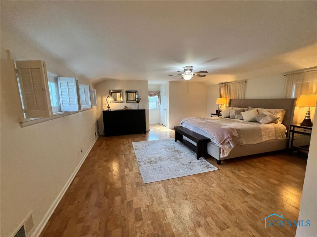 2386 Evergreen